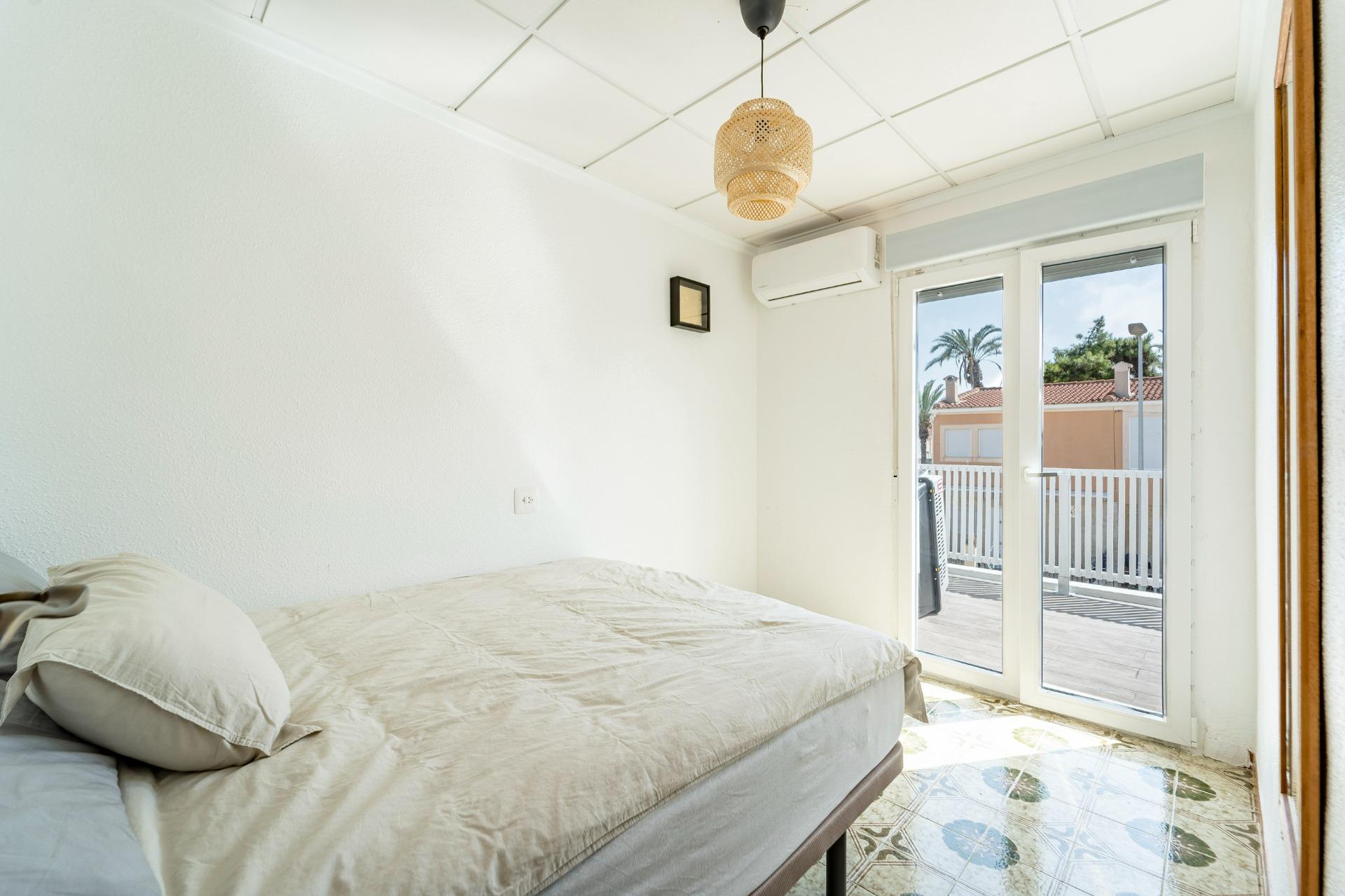 Exterior view in duplex for sale in Torrevieja