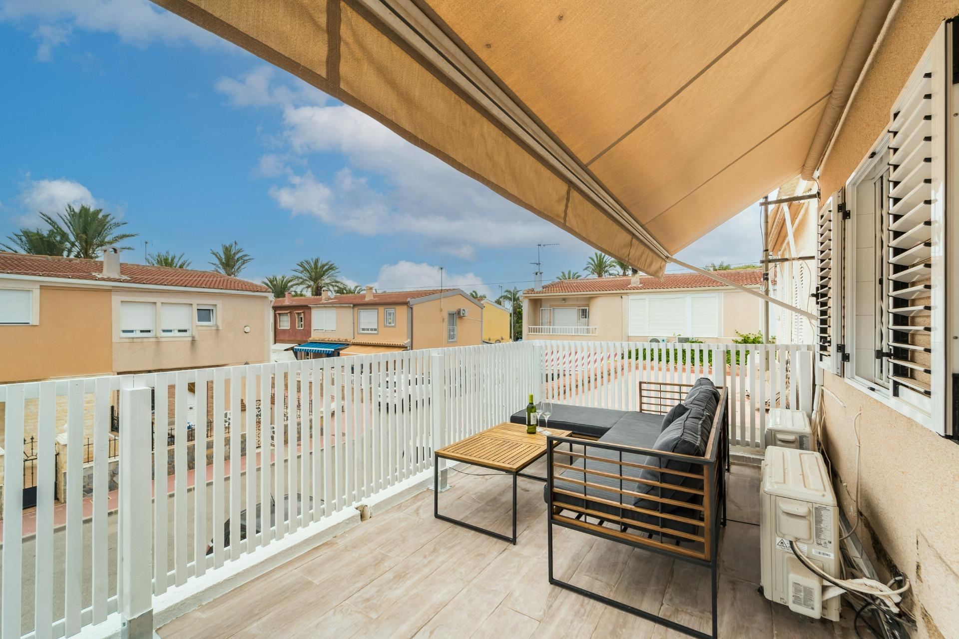 Master bedroom in duplex for sale in Torrevieja