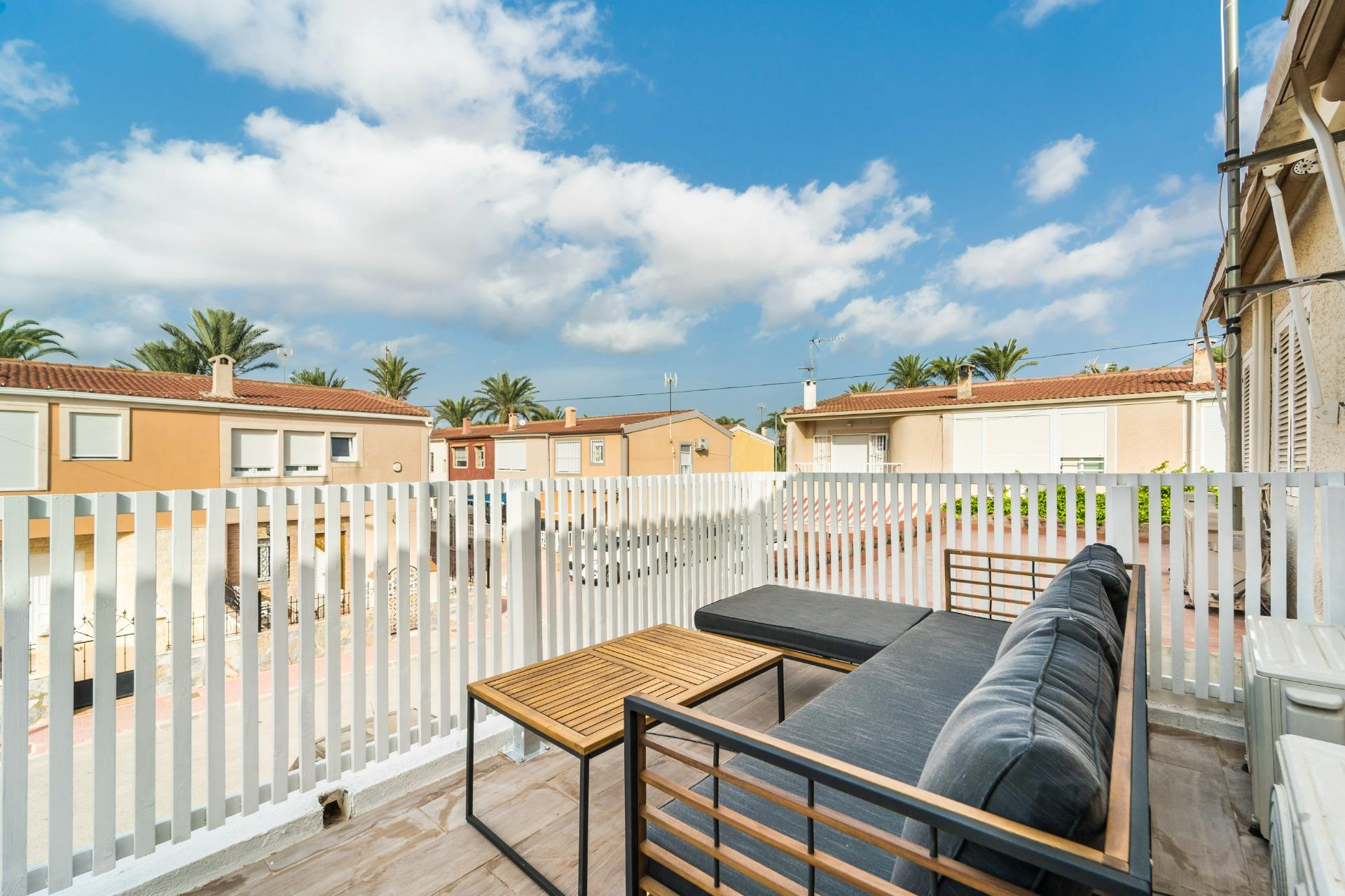 Garden in duplex for sale in Torrevieja