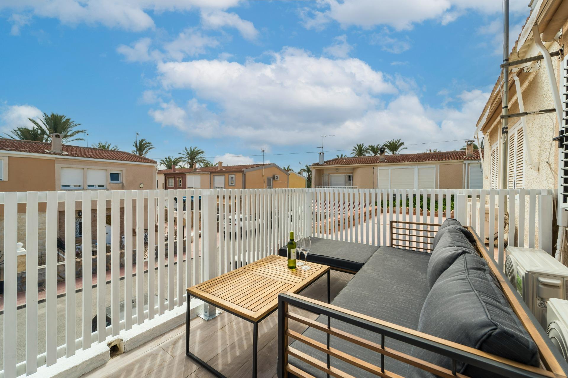 Exterior view in duplex for sale in Torrevieja