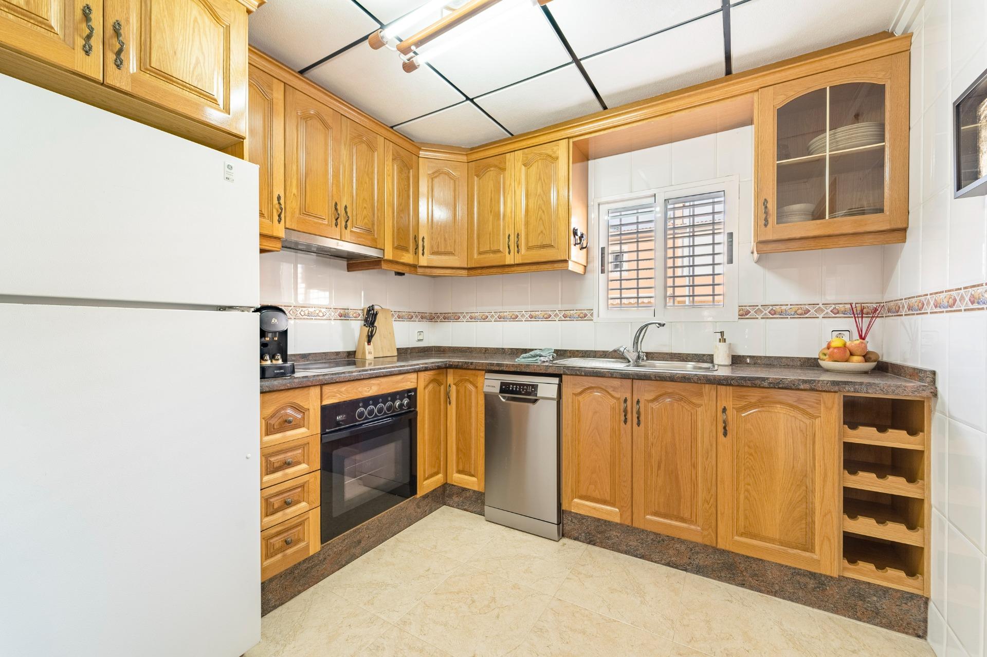 Bedroom in duplex for sale in Torrevieja