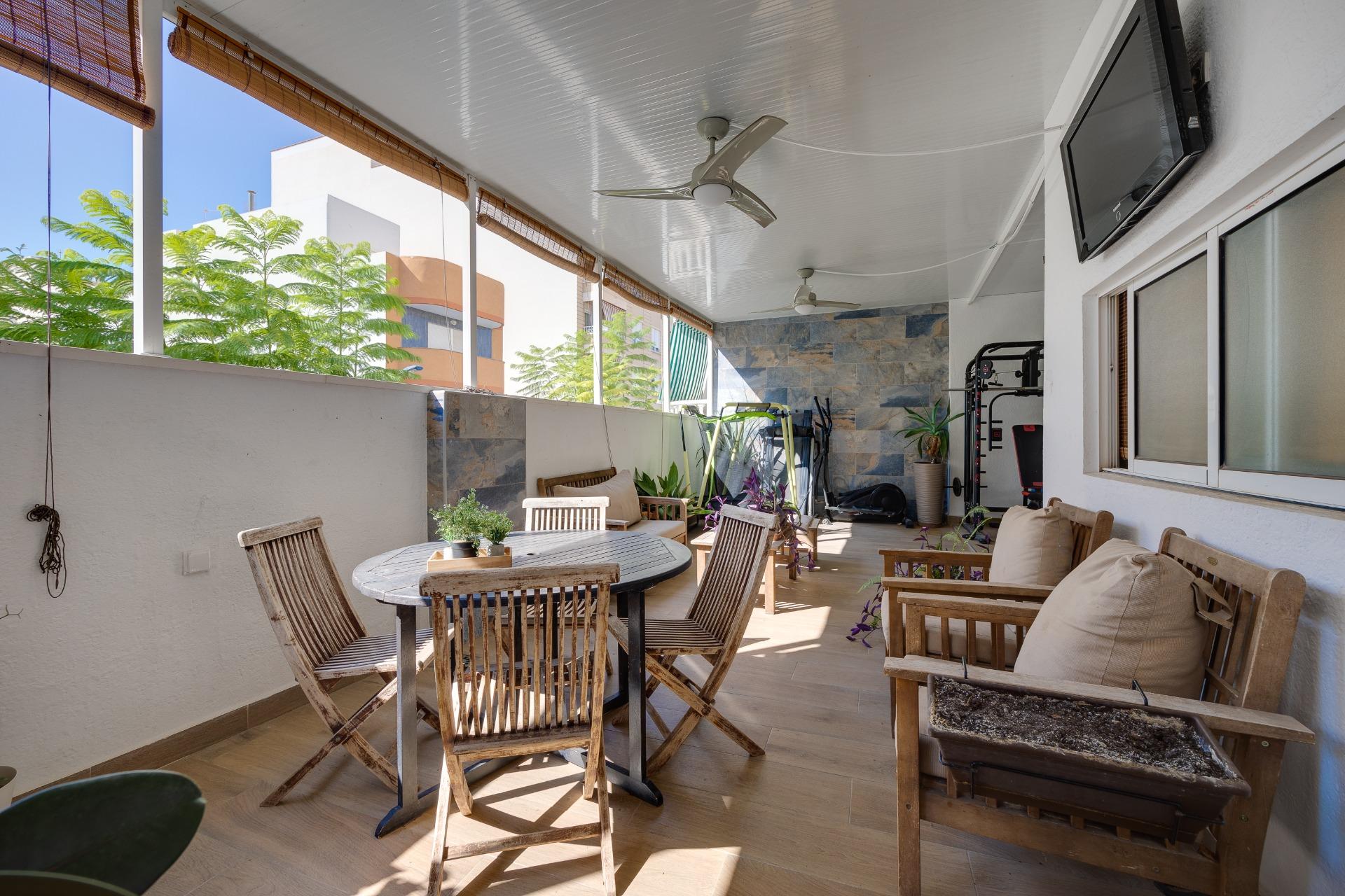 Exterior view in terraced for sale in Torrevieja