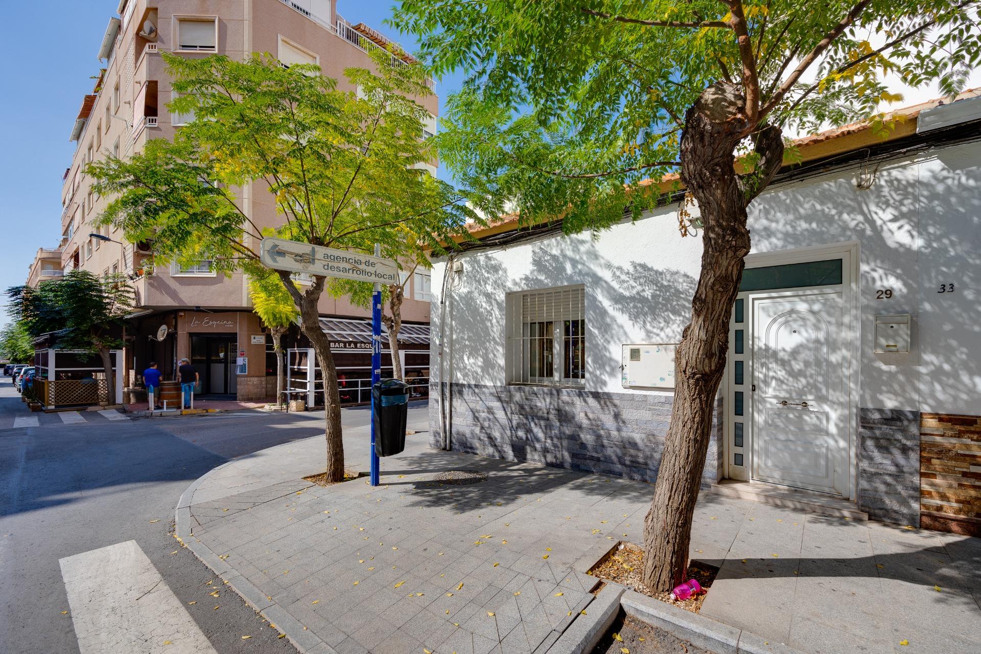 Garden in terraced for sale in Torrevieja
