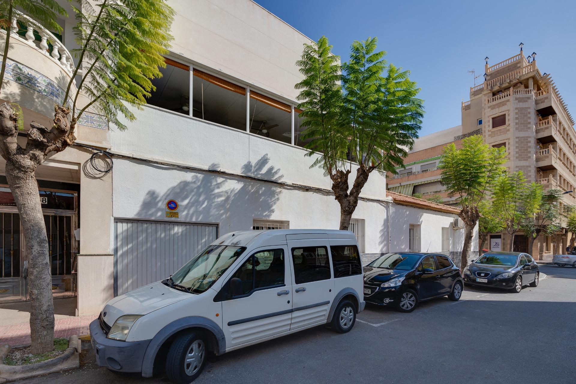 Exterior view in terraced for sale in Torrevieja