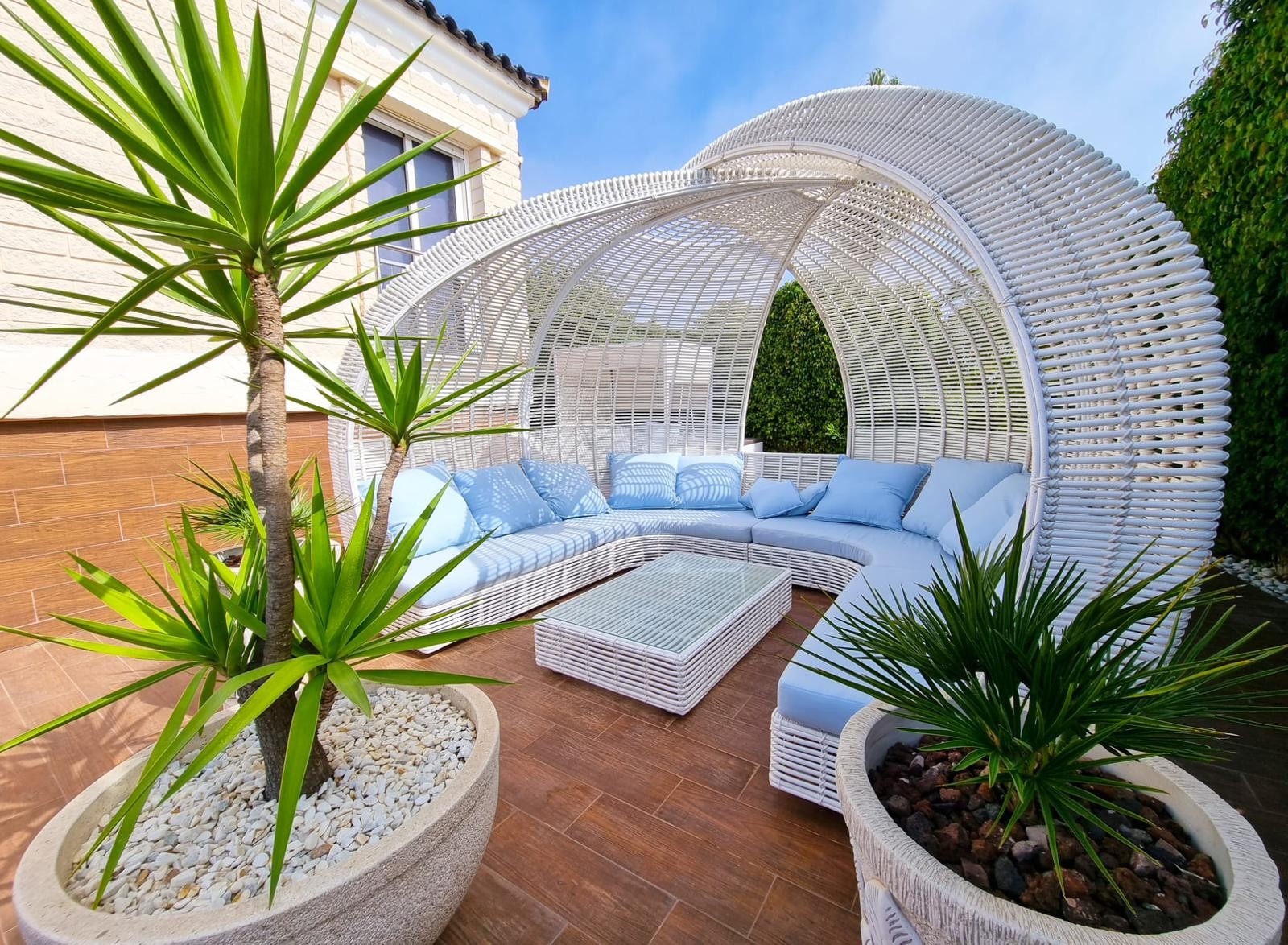 Living room in villa for sale in Torrevieja