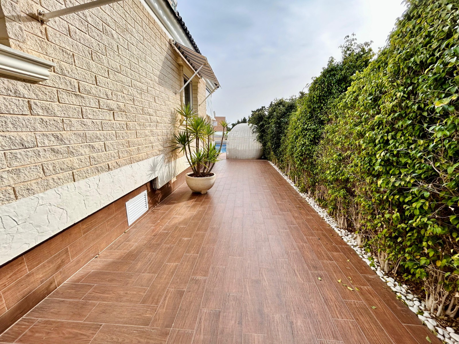 Bathroom in villa for sale in Torrevieja