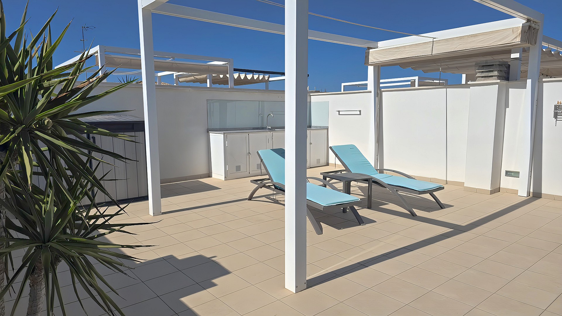 Master bedroom in apartment for sale in Pilar de La Horadada