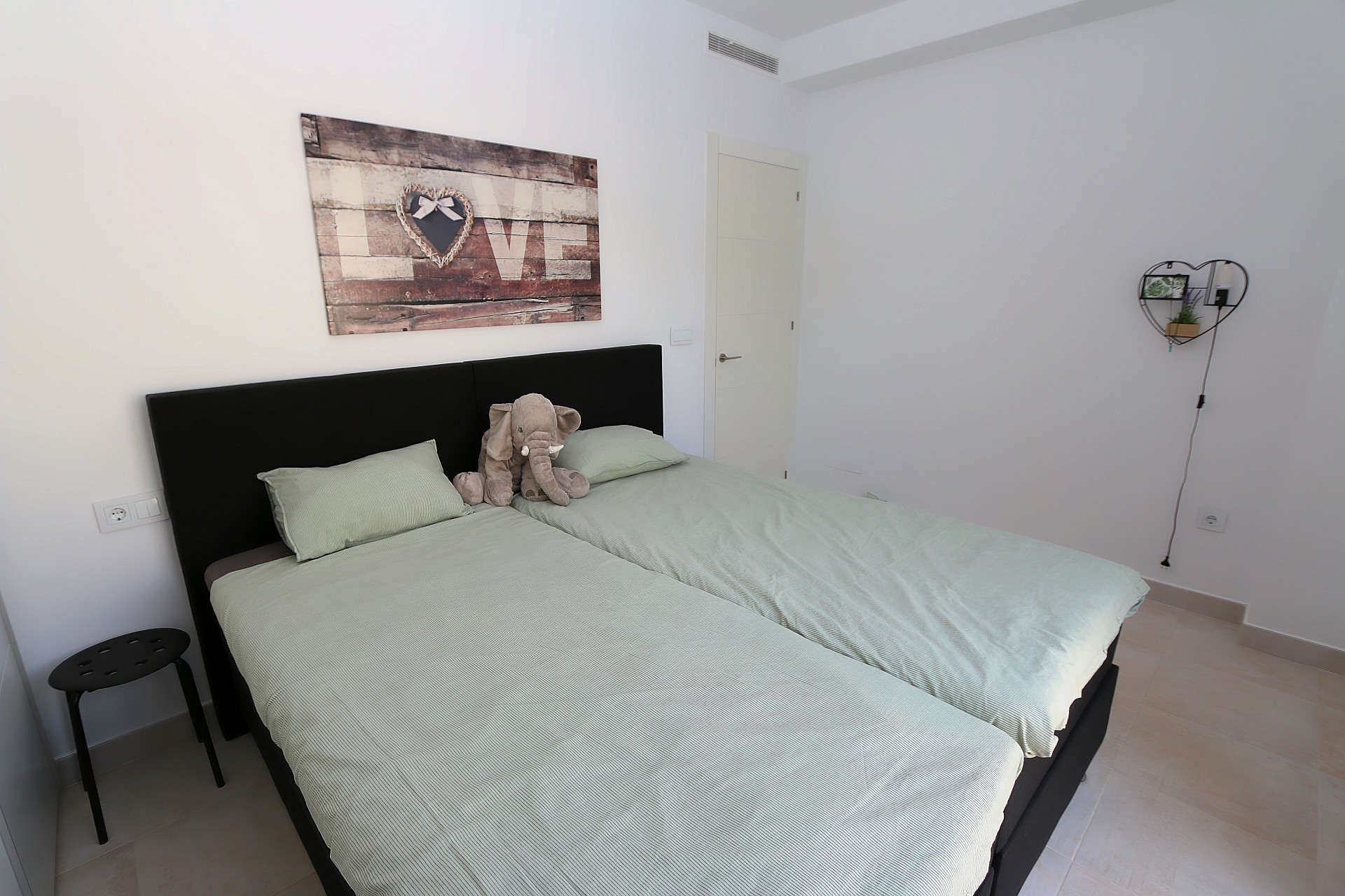 Exterior view in apartment for sale in Pilar de La Horadada