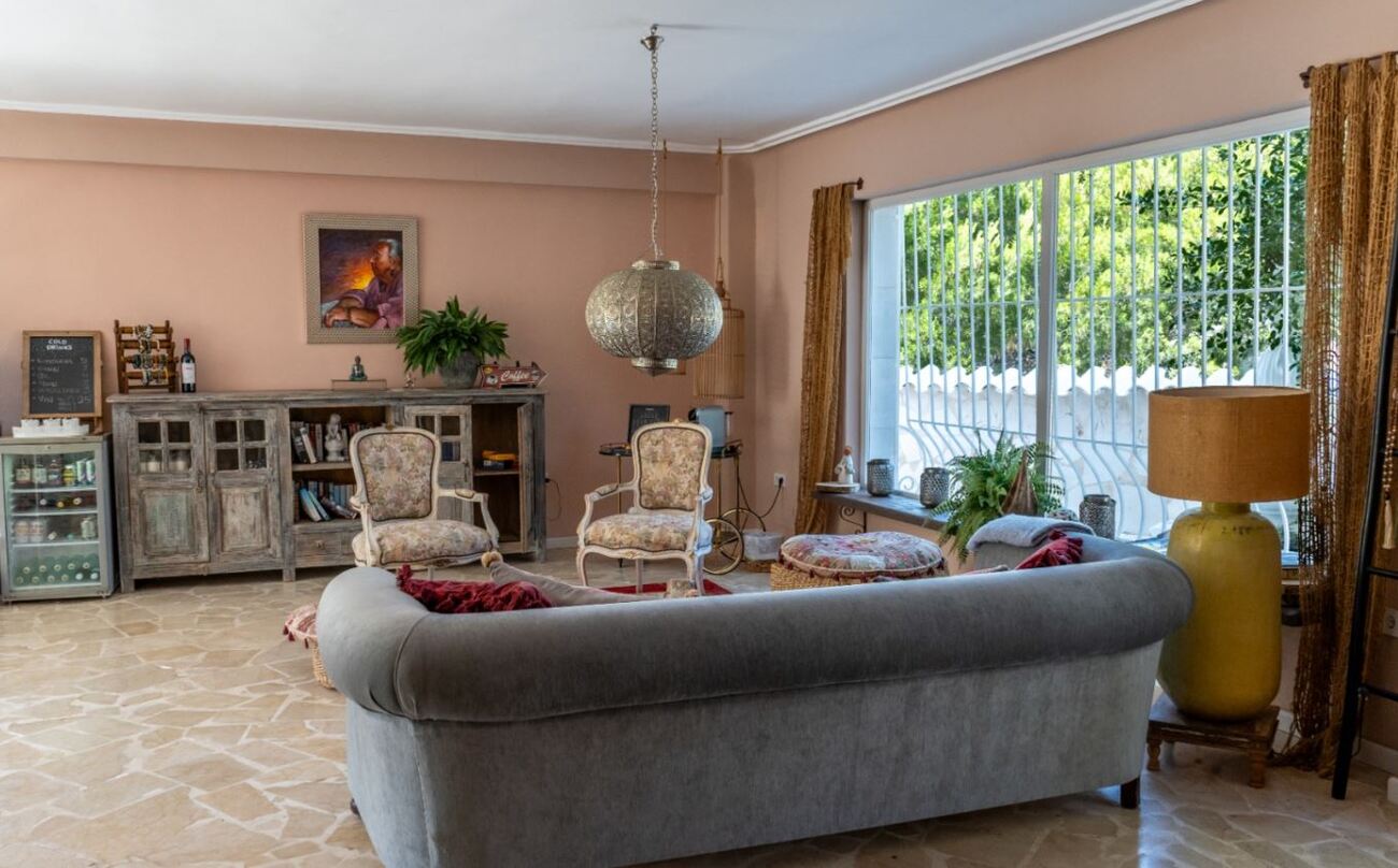 Bedroom in villa for sale in Orxeta