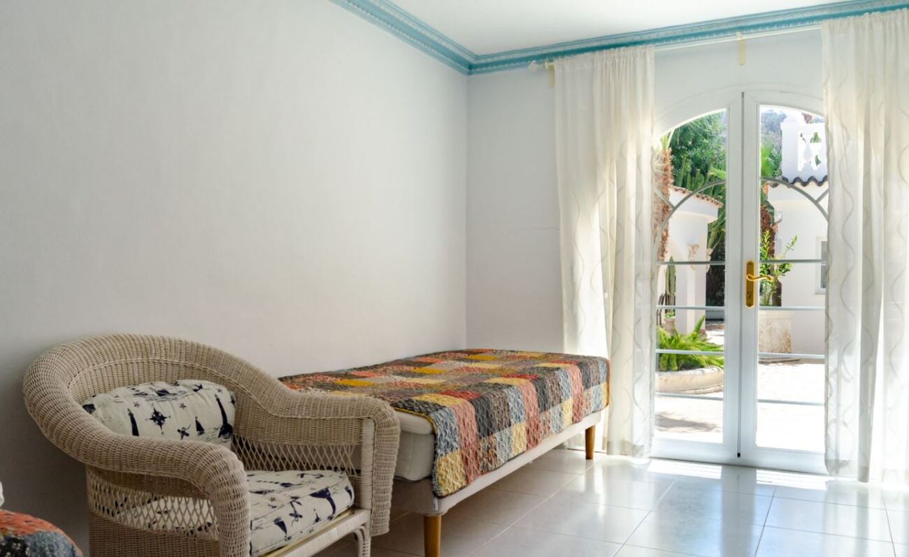 Garden in villa for sale in Orxeta