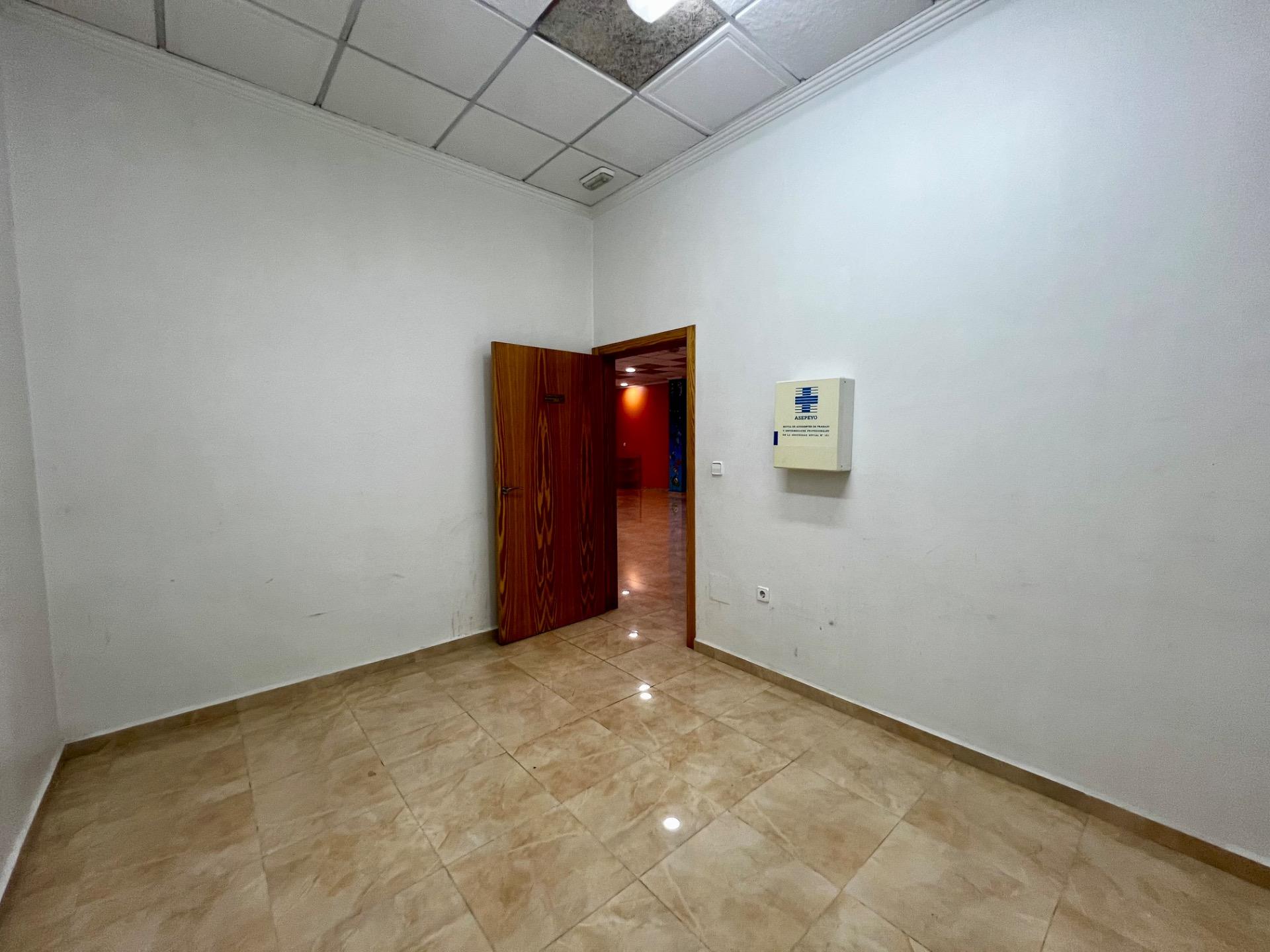 Garden in commercial for sale in Beniel