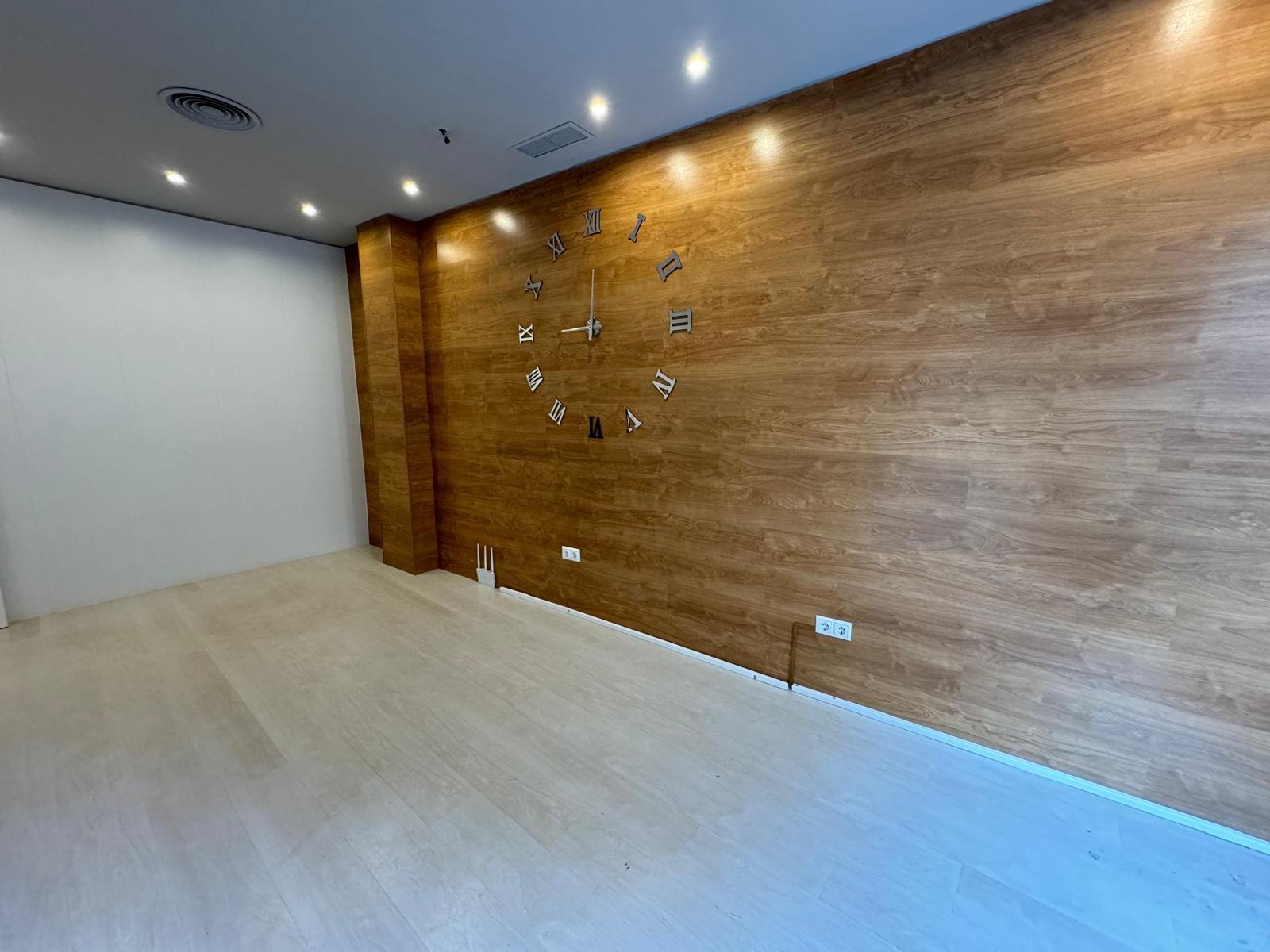 Garden in commercial for sale in Guardamar del Segura