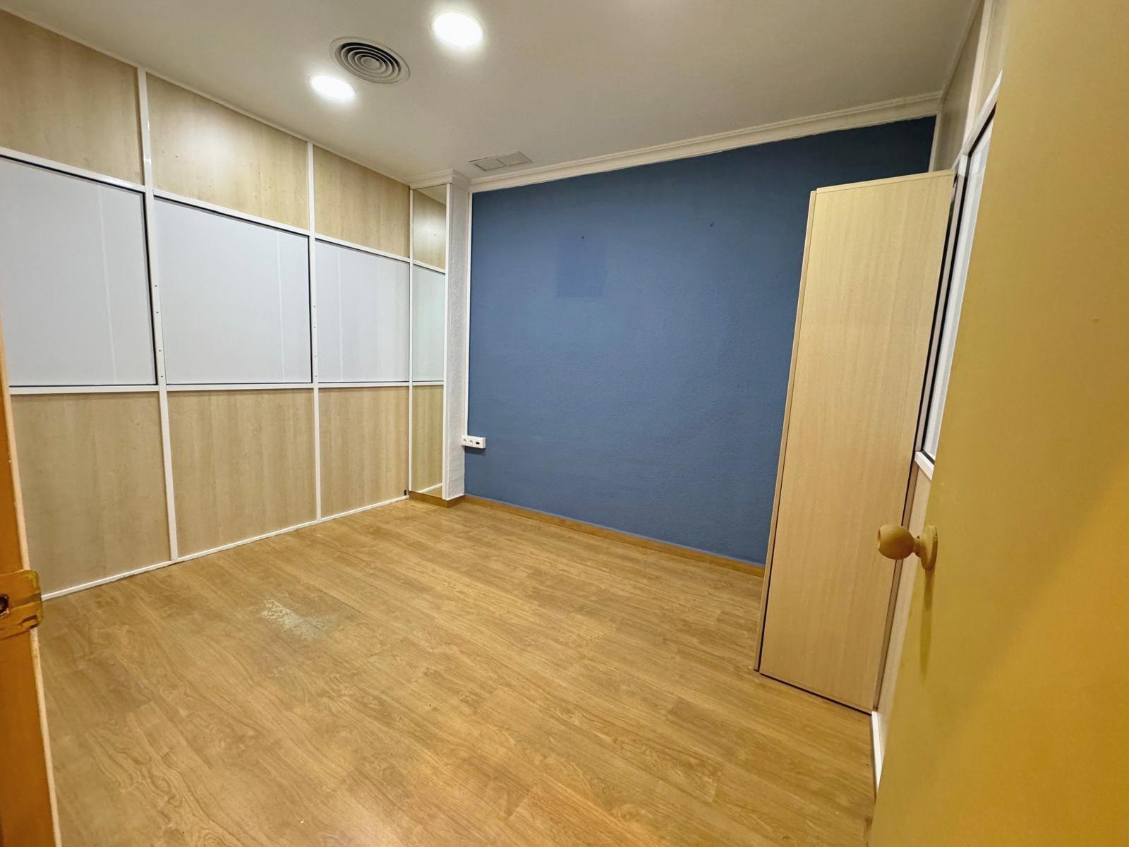 Dining area in commercial for sale in Guardamar del Segura