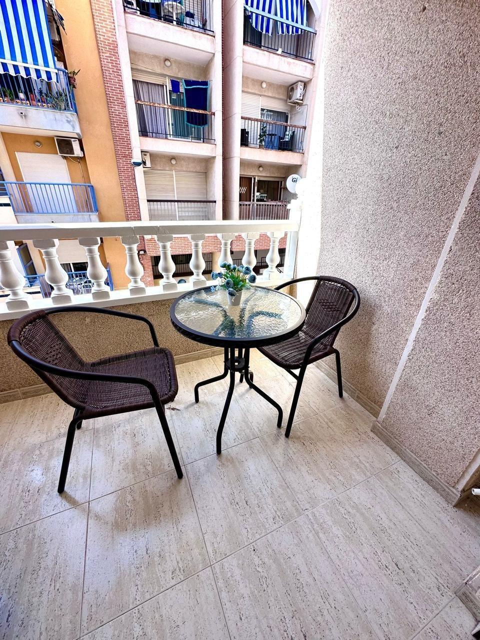 Terrace in apartment for sale in Torrevieja