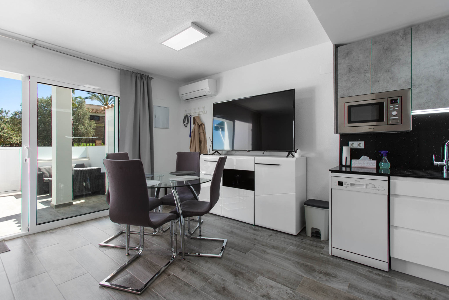 Garden in duplex for sale in Torrevieja