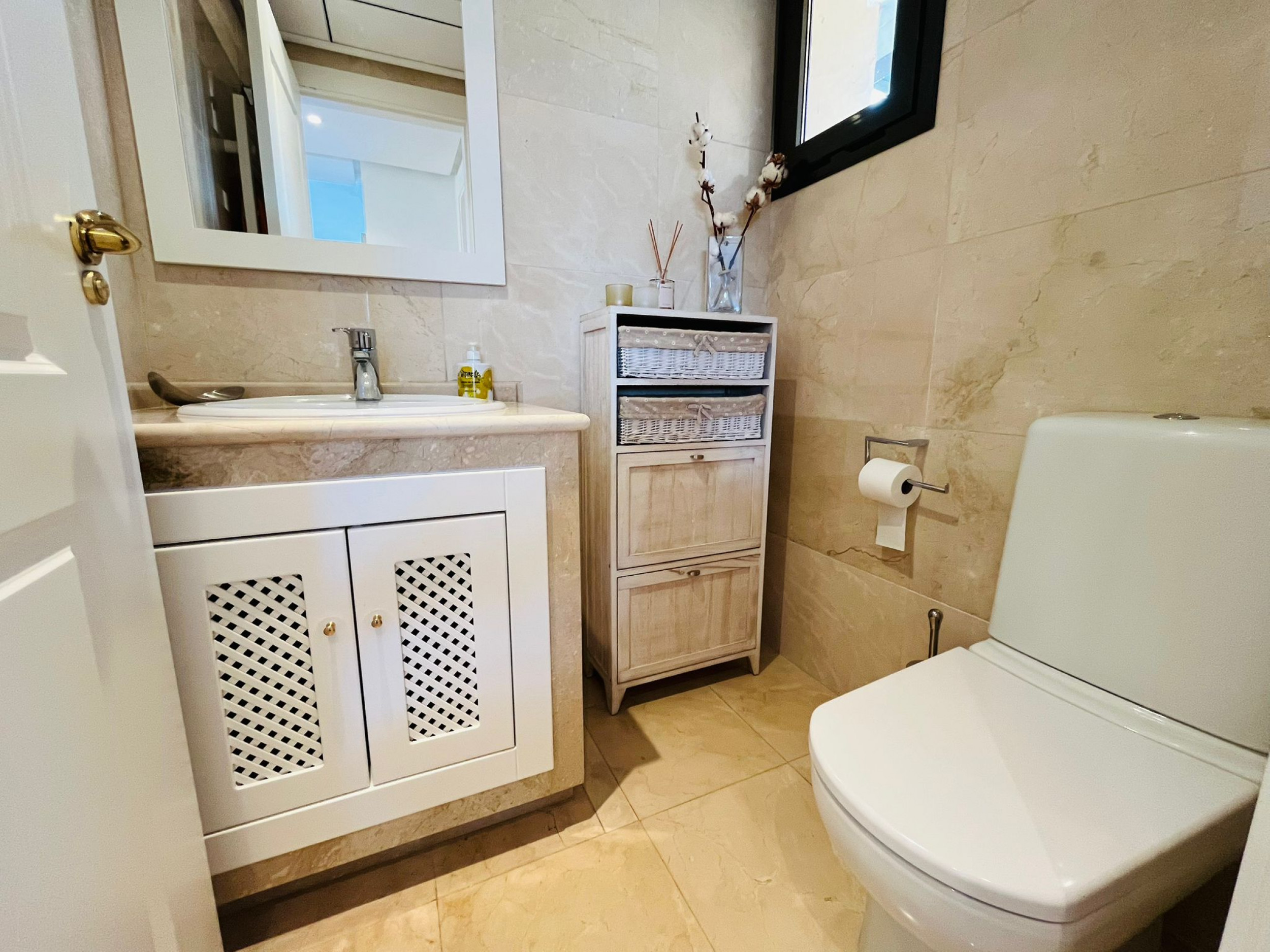 Terrace in villa for sale in Los Alcazares