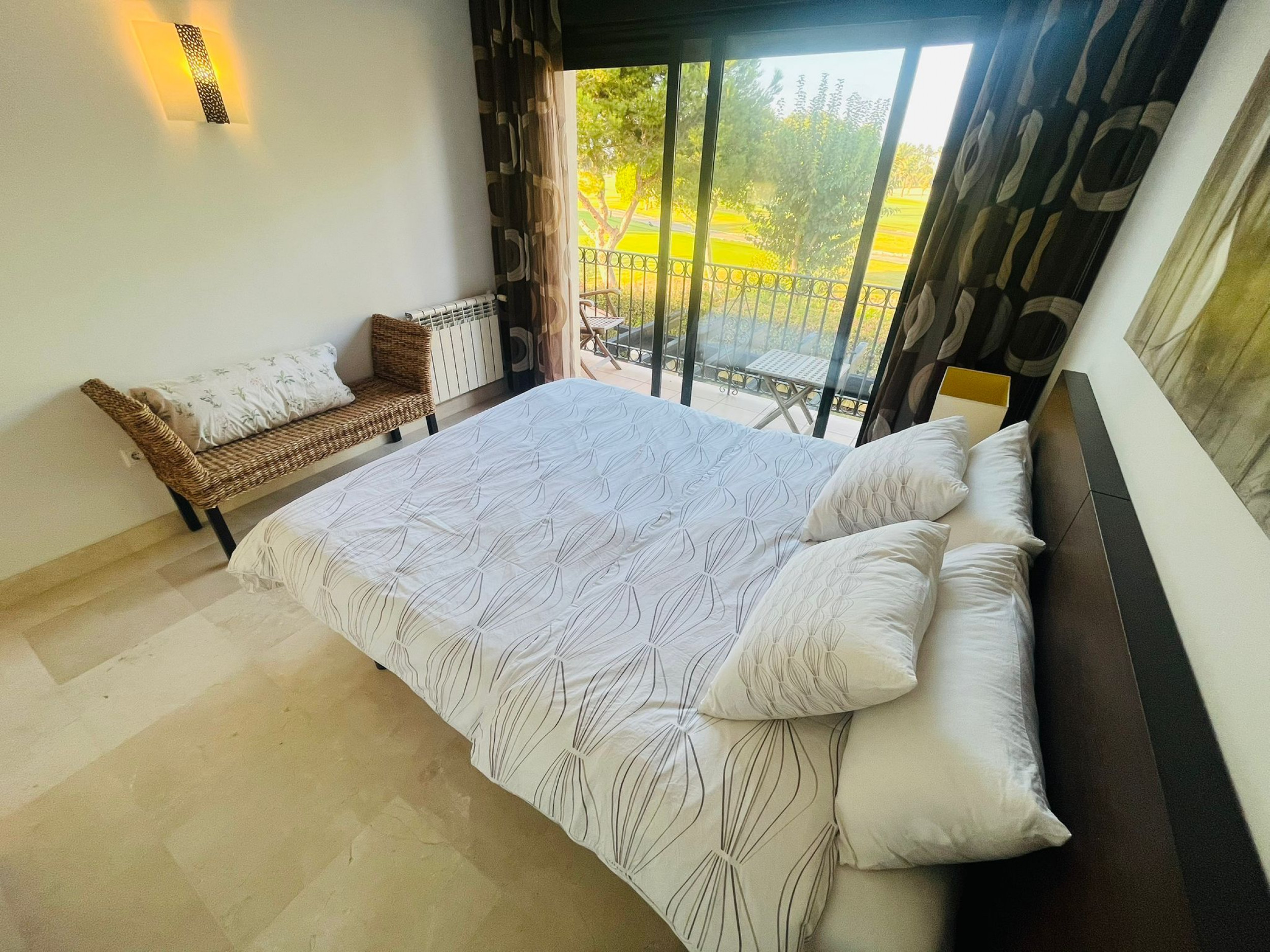 Living room in villa for sale in Los Alcazares