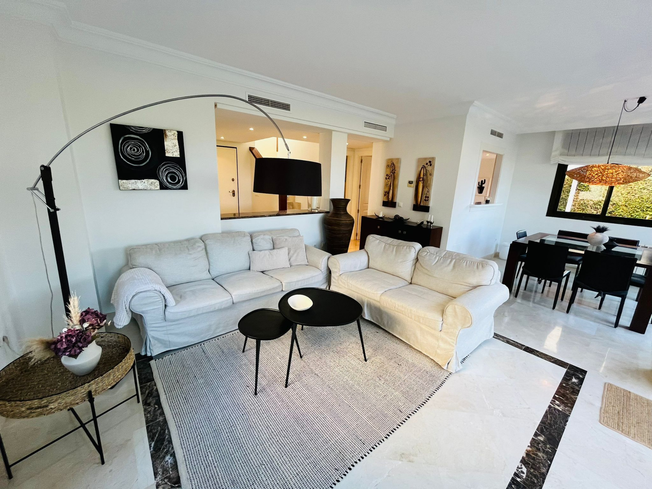 South-Facing Frontline Golf Detached Villa – Roda Golf, Murcia This beautifully presented two-storey