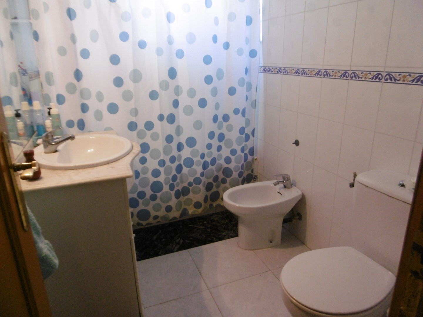 Kitchen in villa for sale in Yecla