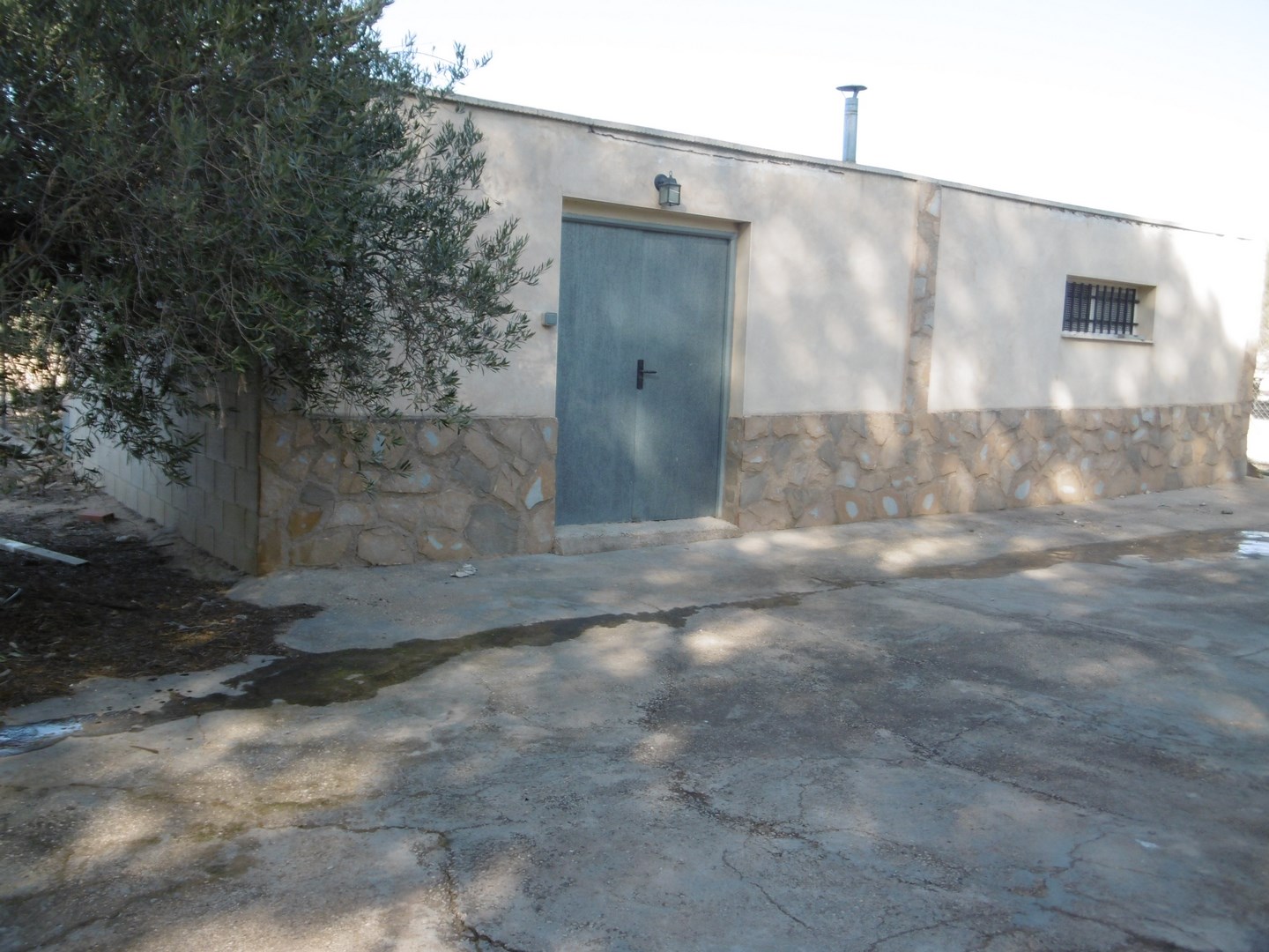 Terrace in villa for sale in Yecla