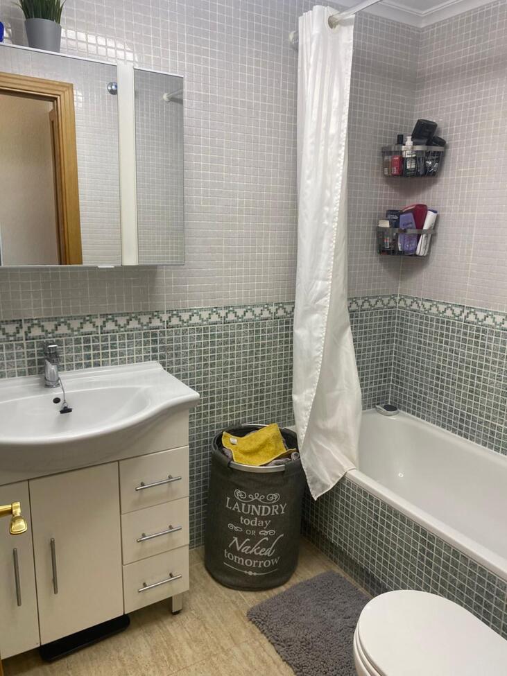 Bathroom in apartment for sale in Algorfa