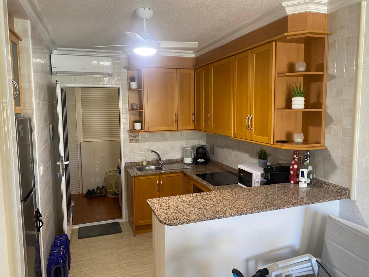 Algorfa (Montemar)2 Bedroom Ground Floor Flat with an artificial grassed terrace both at the front a