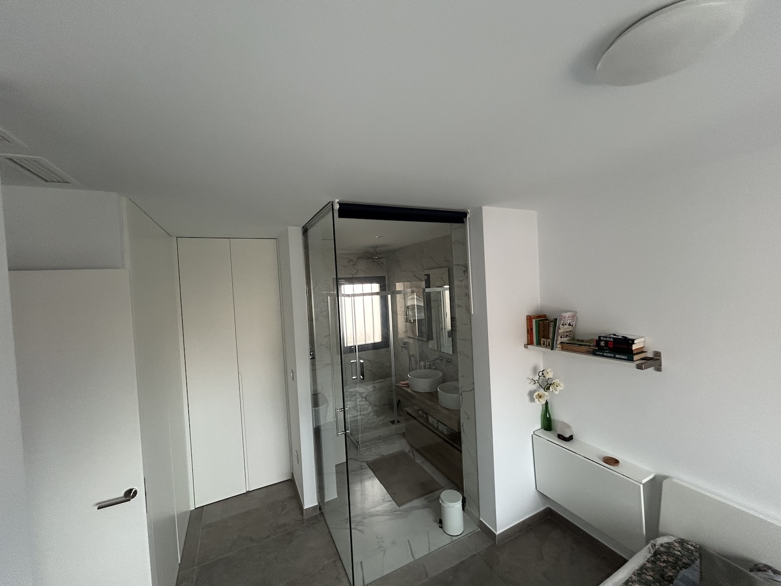 Bedroom in apartment for sale in Los Balcones