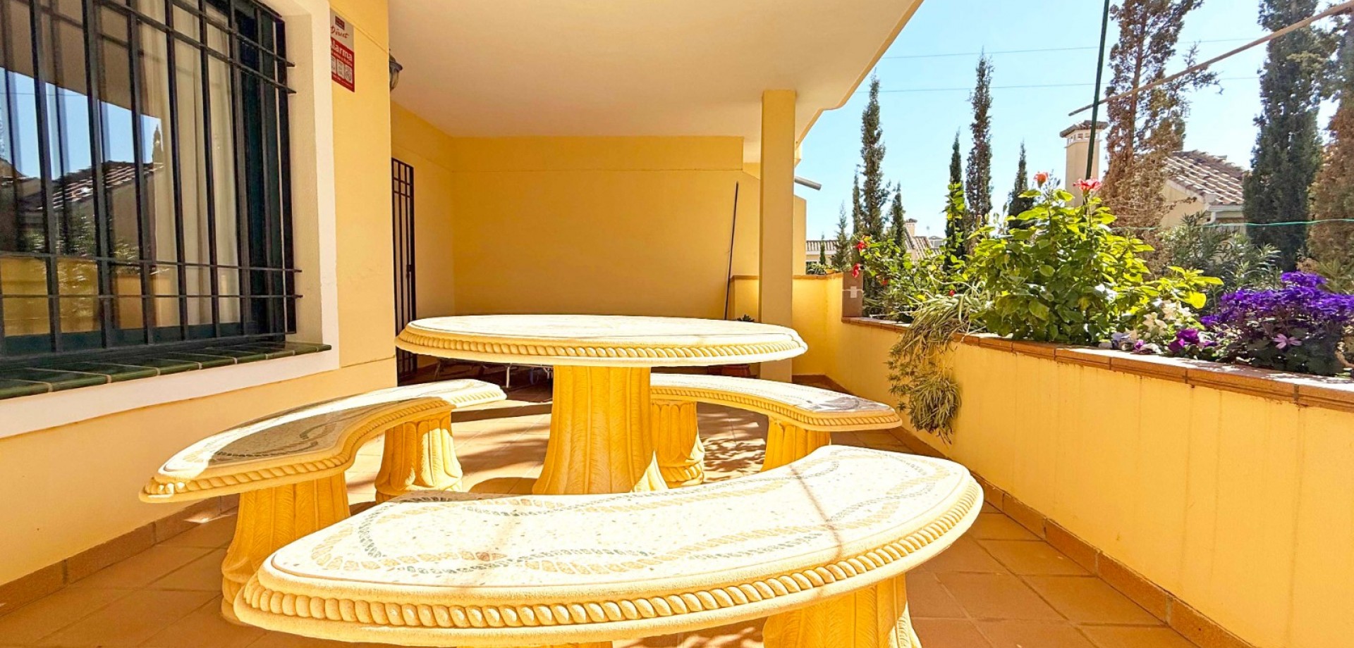 Dining area in apartment for sale in Orihuela Costa
