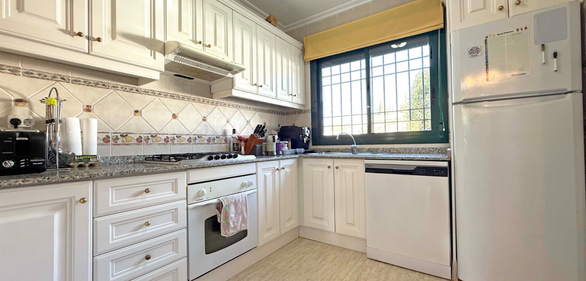 Bedroom in apartment for sale in Orihuela Costa