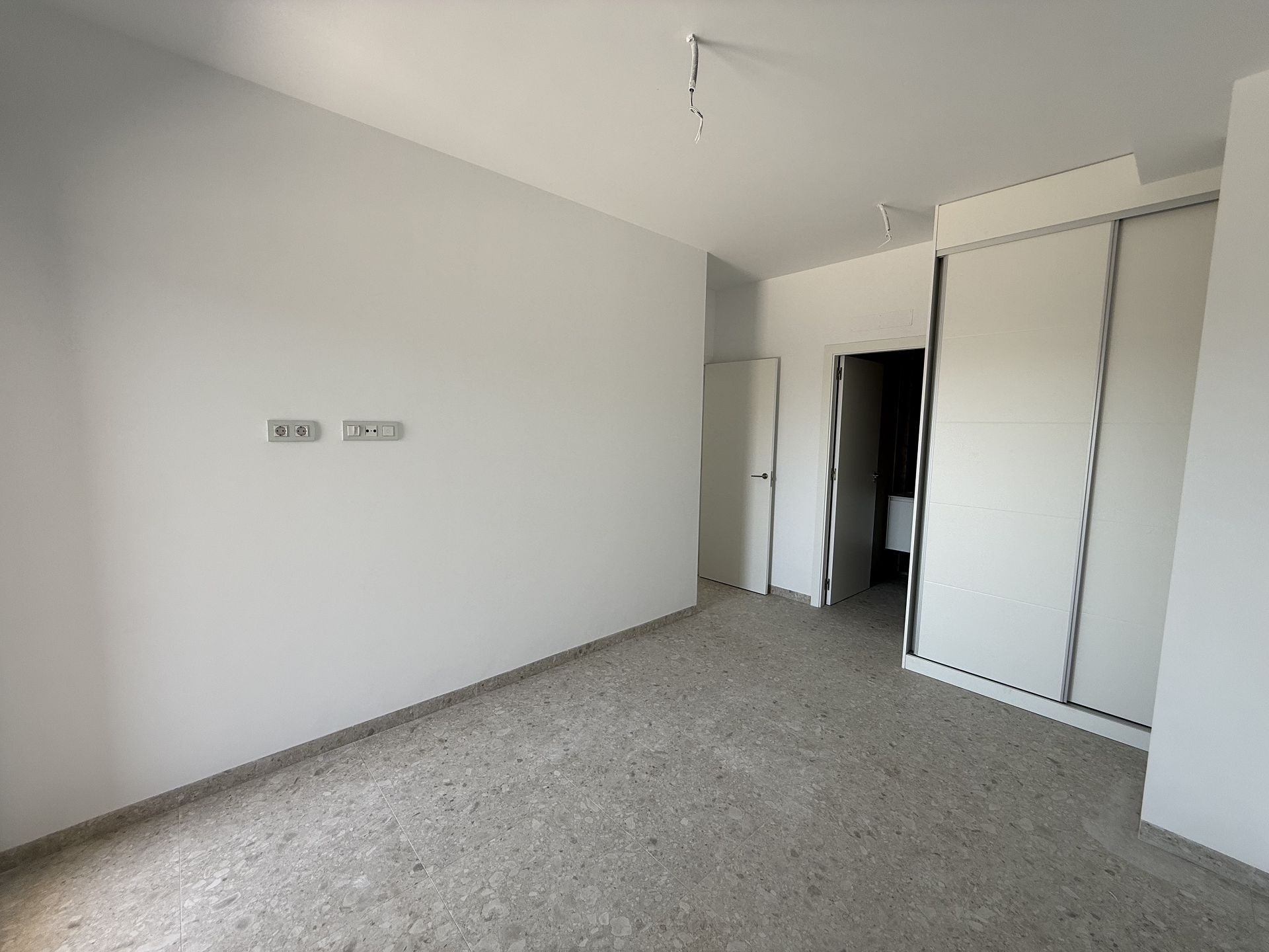 Master bedroom in penthouse for sale in San Miguel de Salinas
