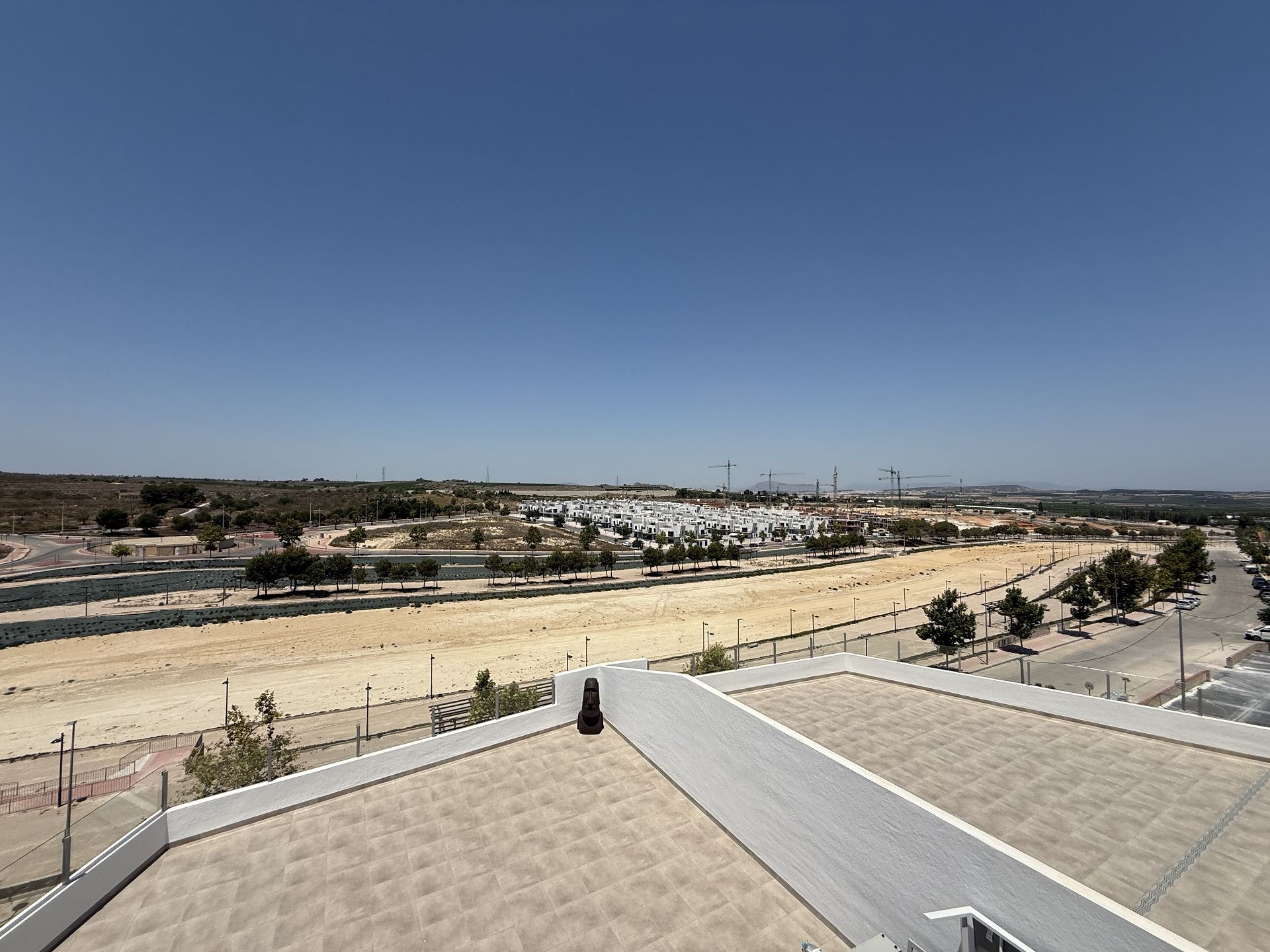 Garden in penthouse for sale in San Miguel de Salinas