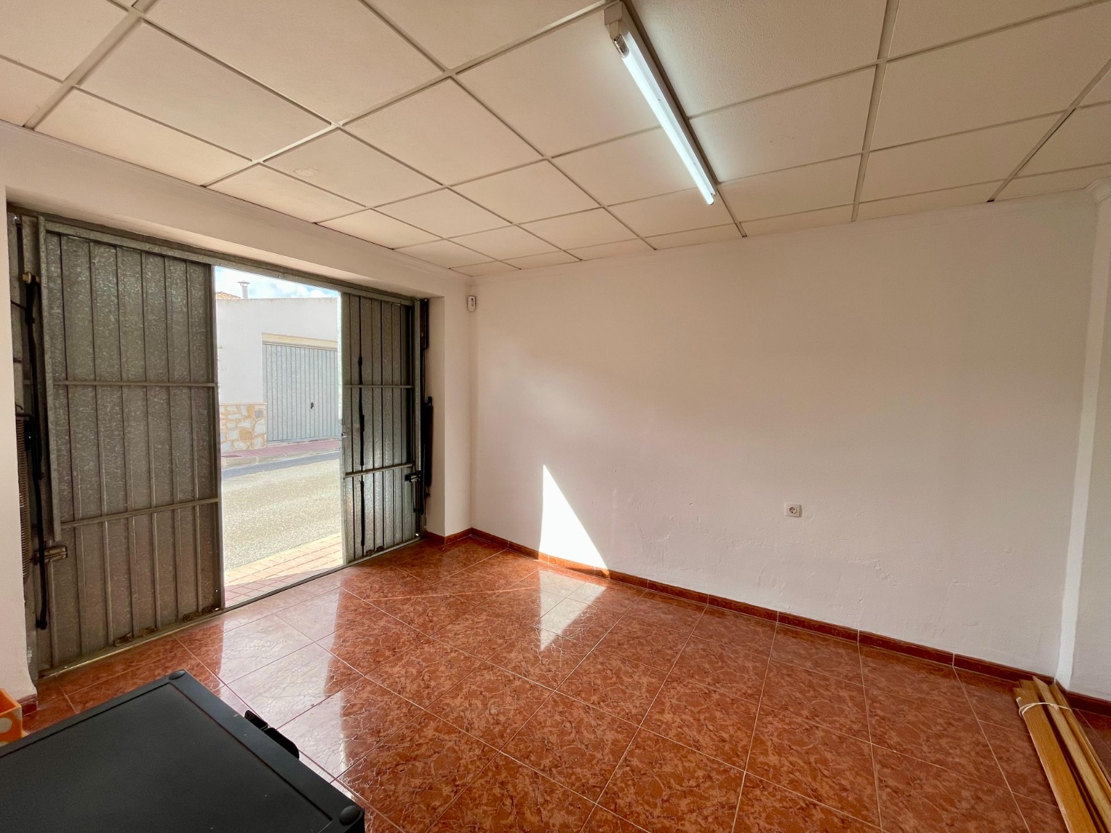 Exterior view in terraced for sale in Salinas