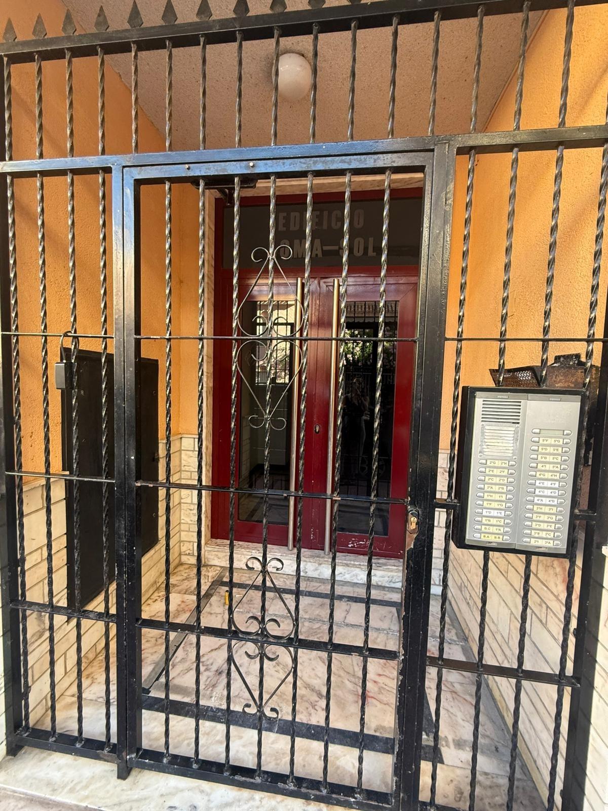 Terrace in apartment for sale in Torrevieja