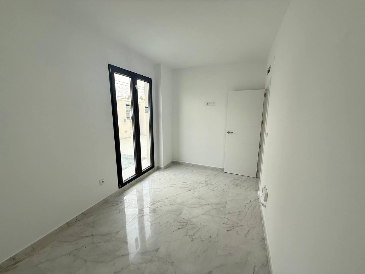 Dining area in terraced for sale in Orihuela Costa