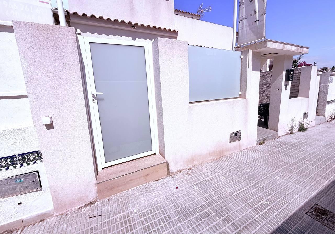Bedroom in terraced for sale in Orihuela Costa