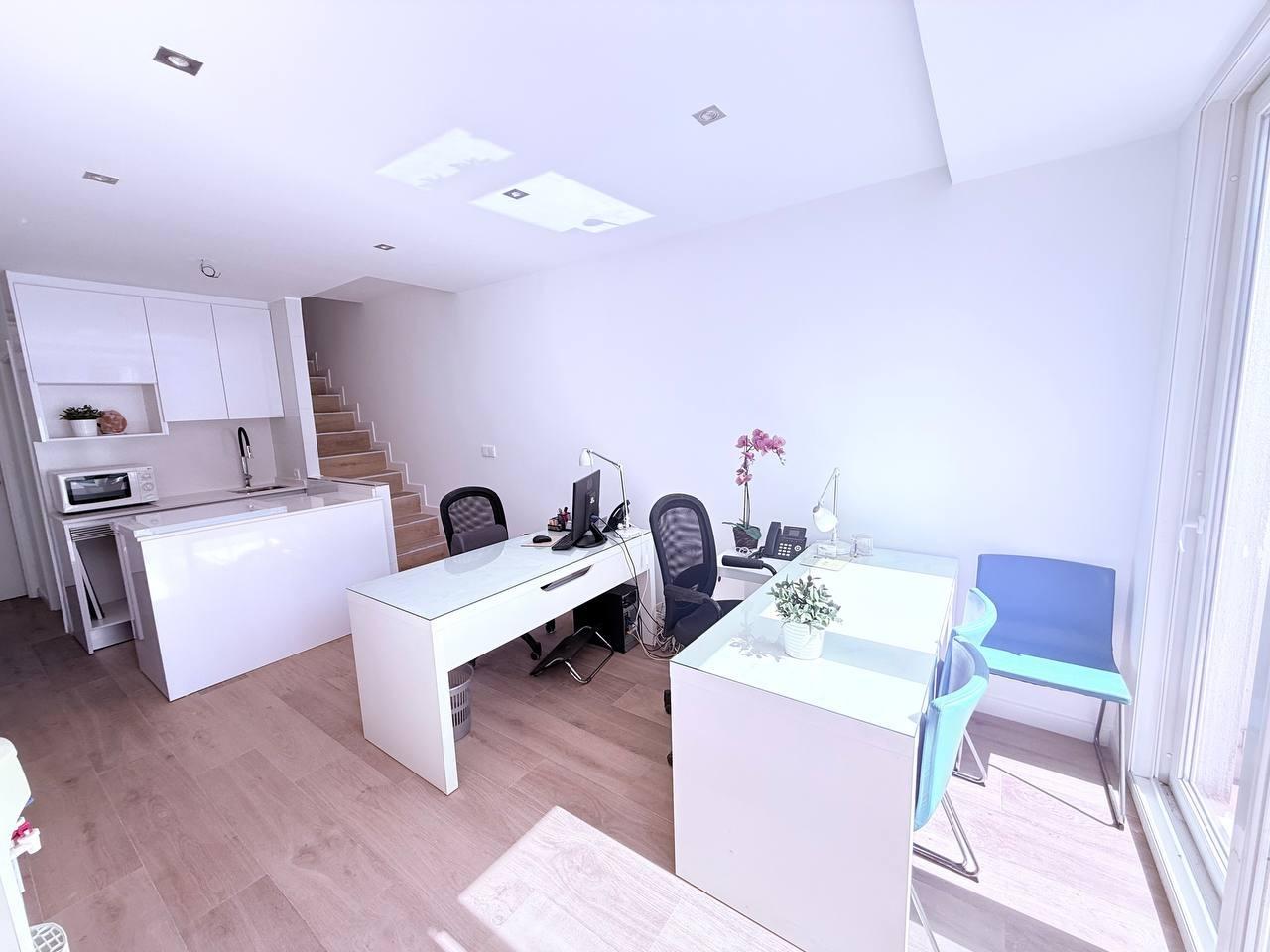 Bedrooms: 3, Bathrooms: 2, Town House in Orihuela Costa, Alicante, Spain