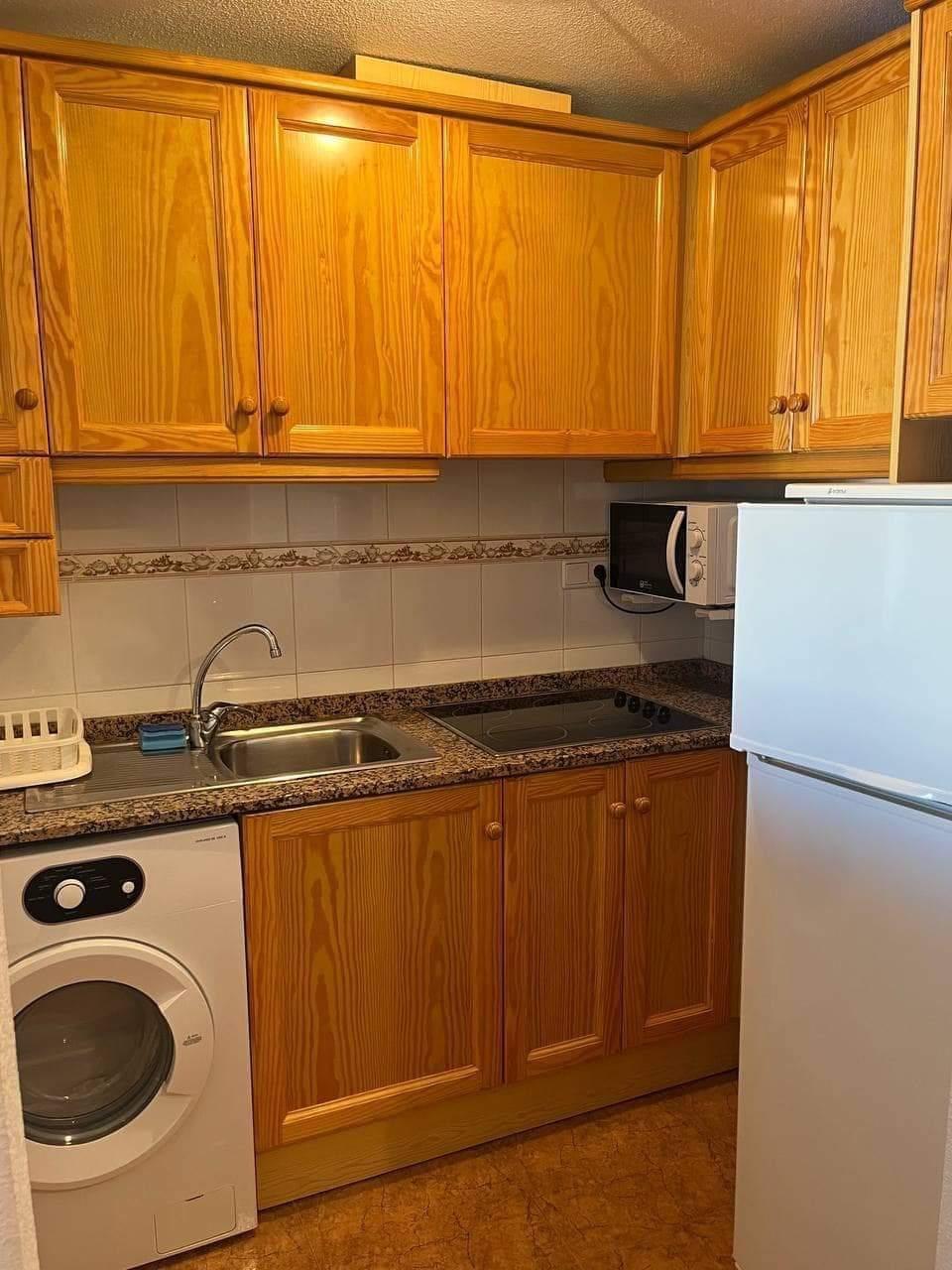Pool area in apartment for sale in Torrevieja