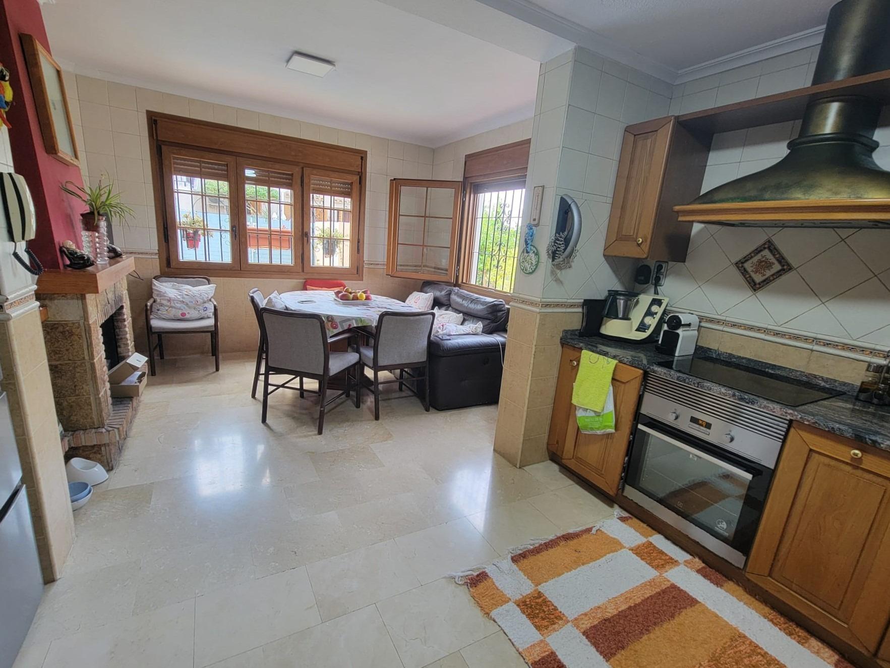 Living room in villa for sale in Torrevieja
