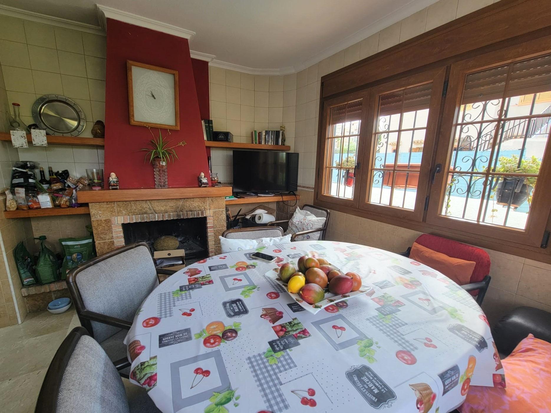 Kitchen in villa for sale in Torrevieja