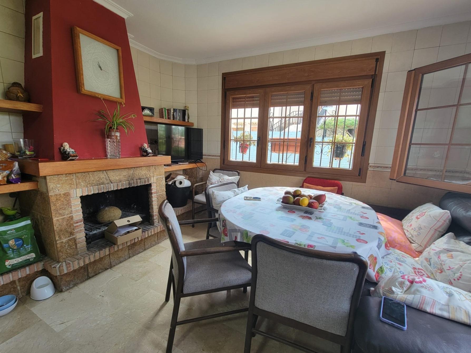 Bathroom in villa for sale in Torrevieja