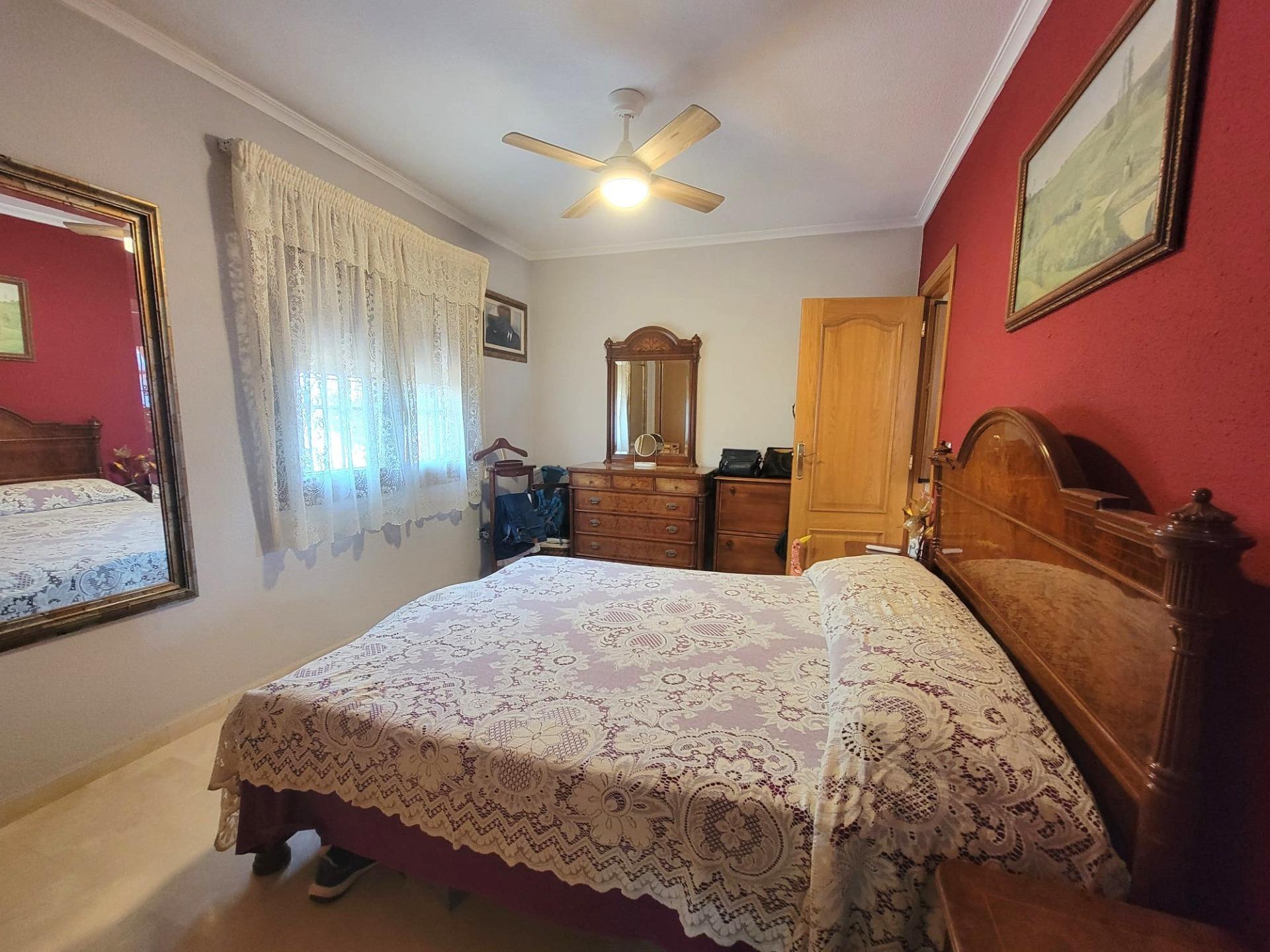 Dining area in villa for sale in Torrevieja