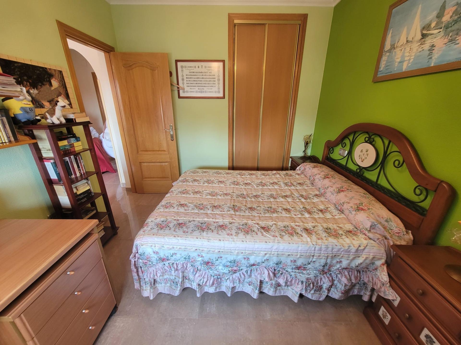 Dining area in villa for sale in Torrevieja