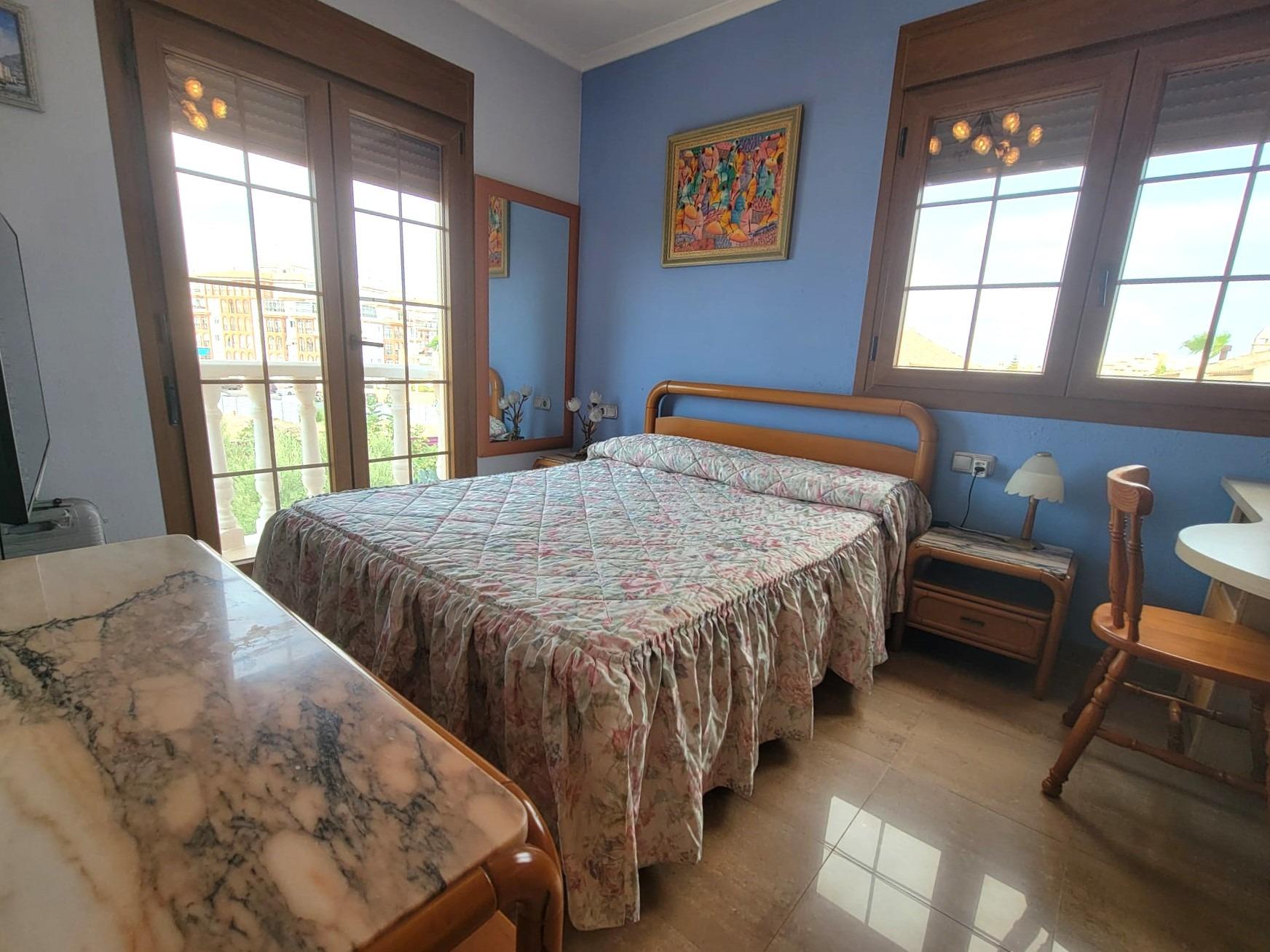 Master bedroom in villa for sale in Torrevieja