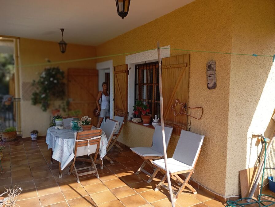 Bathroom in villa for sale in Daya Nueva