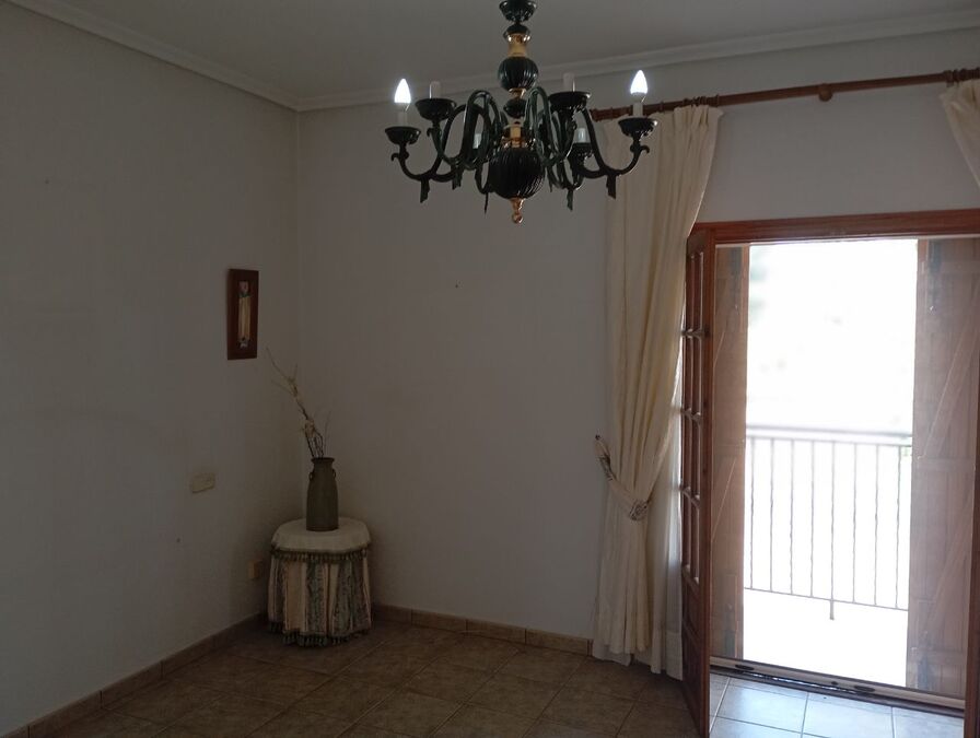 Bedroom in villa for sale in Daya Nueva