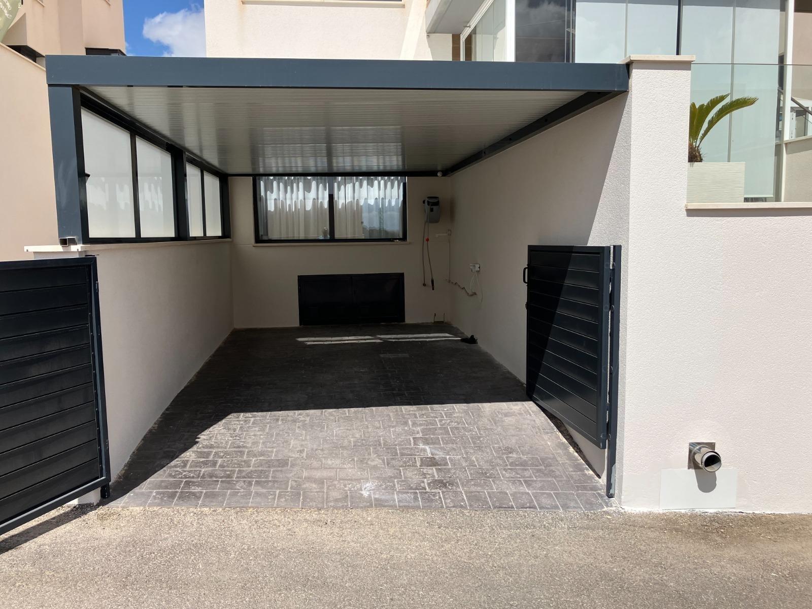 Terrace in bungalow for sale in San Miguel de Salinas