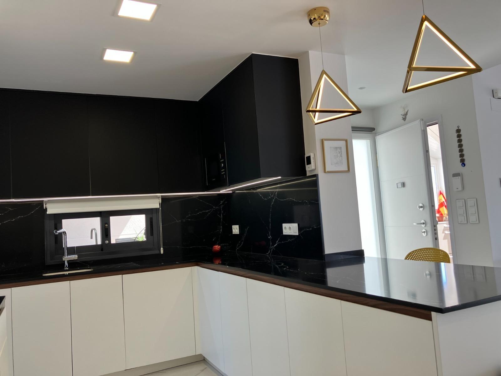 Dining area in bungalow for sale in San Miguel de Salinas