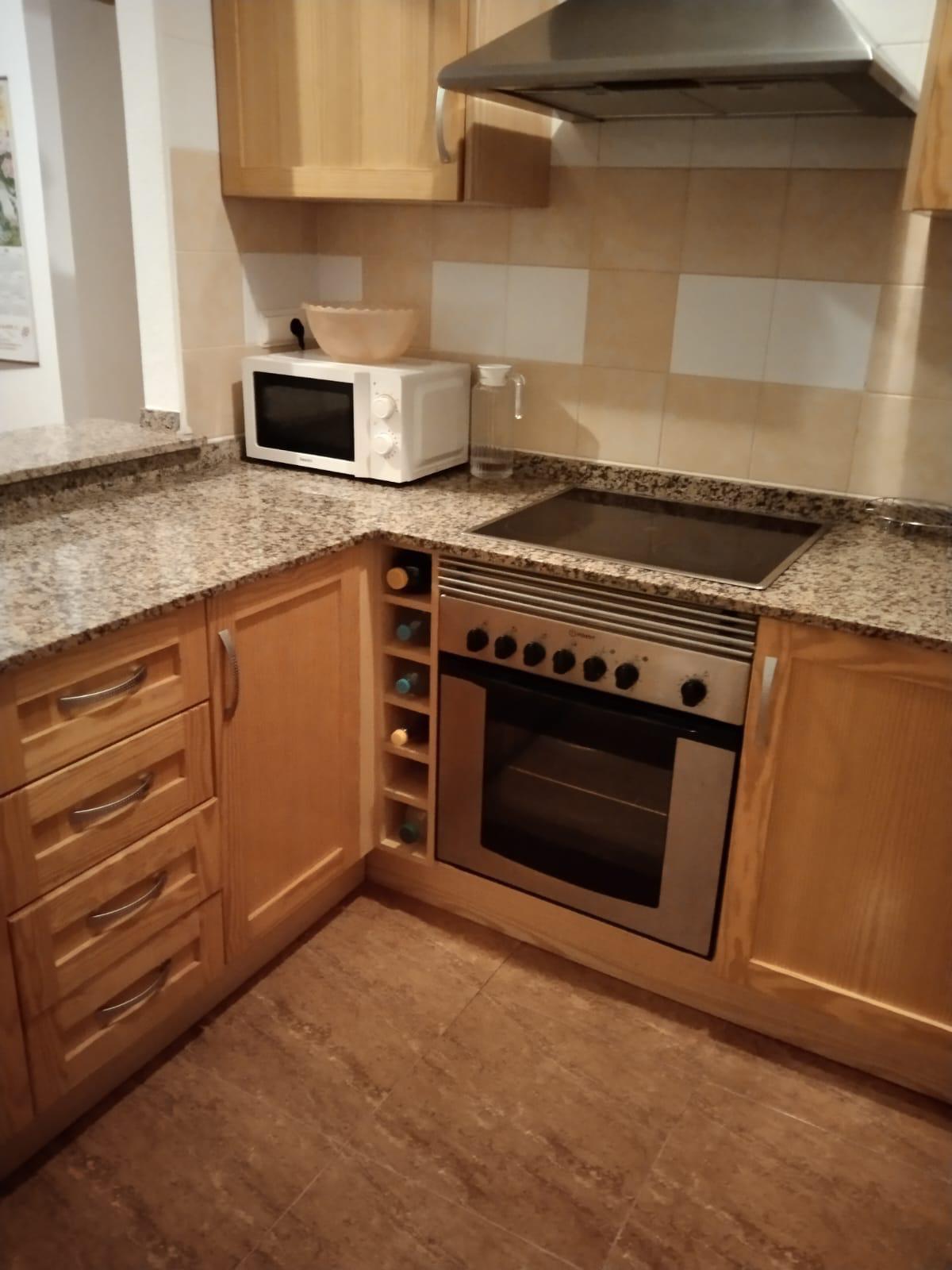 Bedroom in apartment for sale in Torrevieja