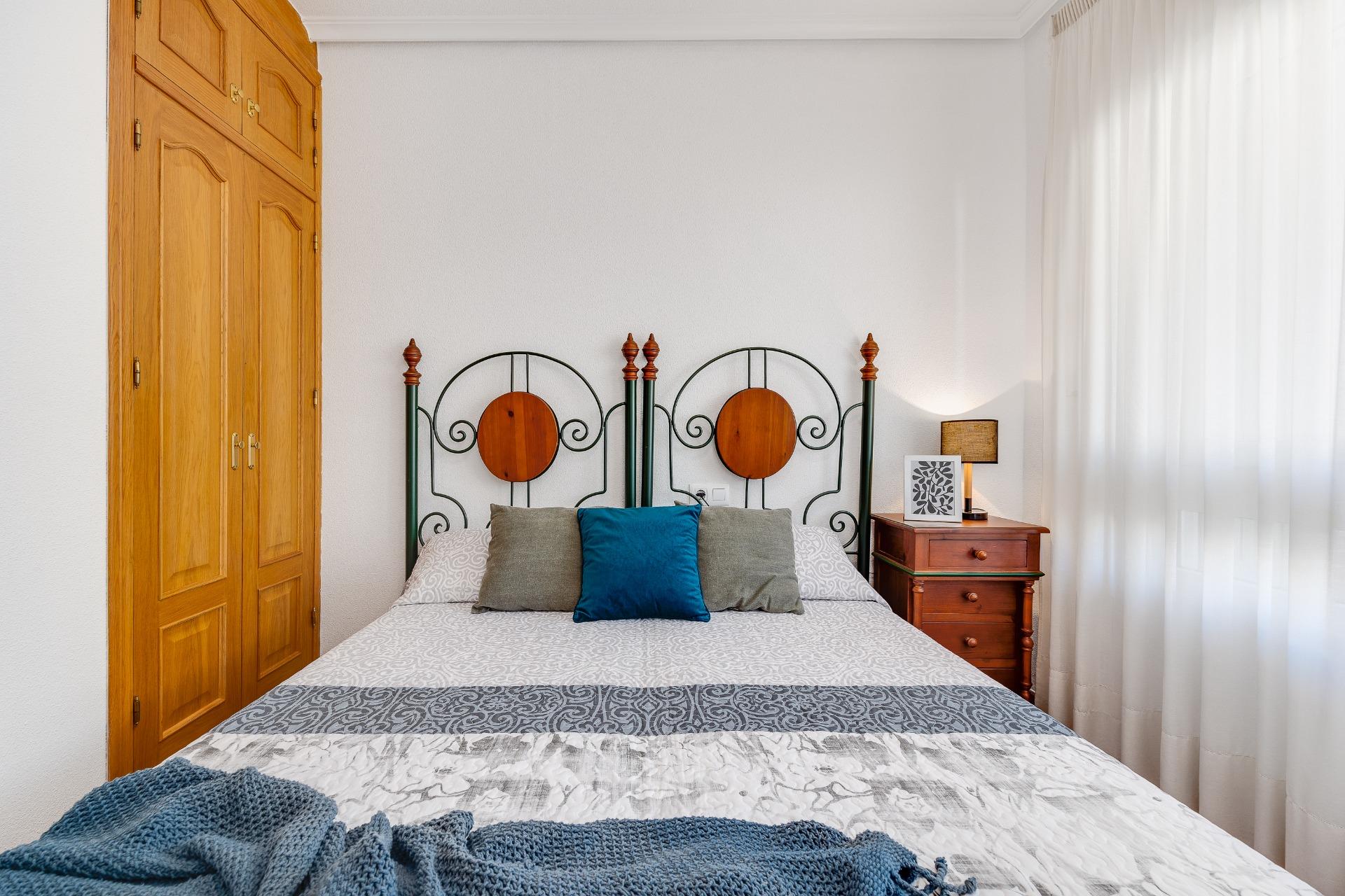 Master bedroom in penthouse for sale in Torrevieja