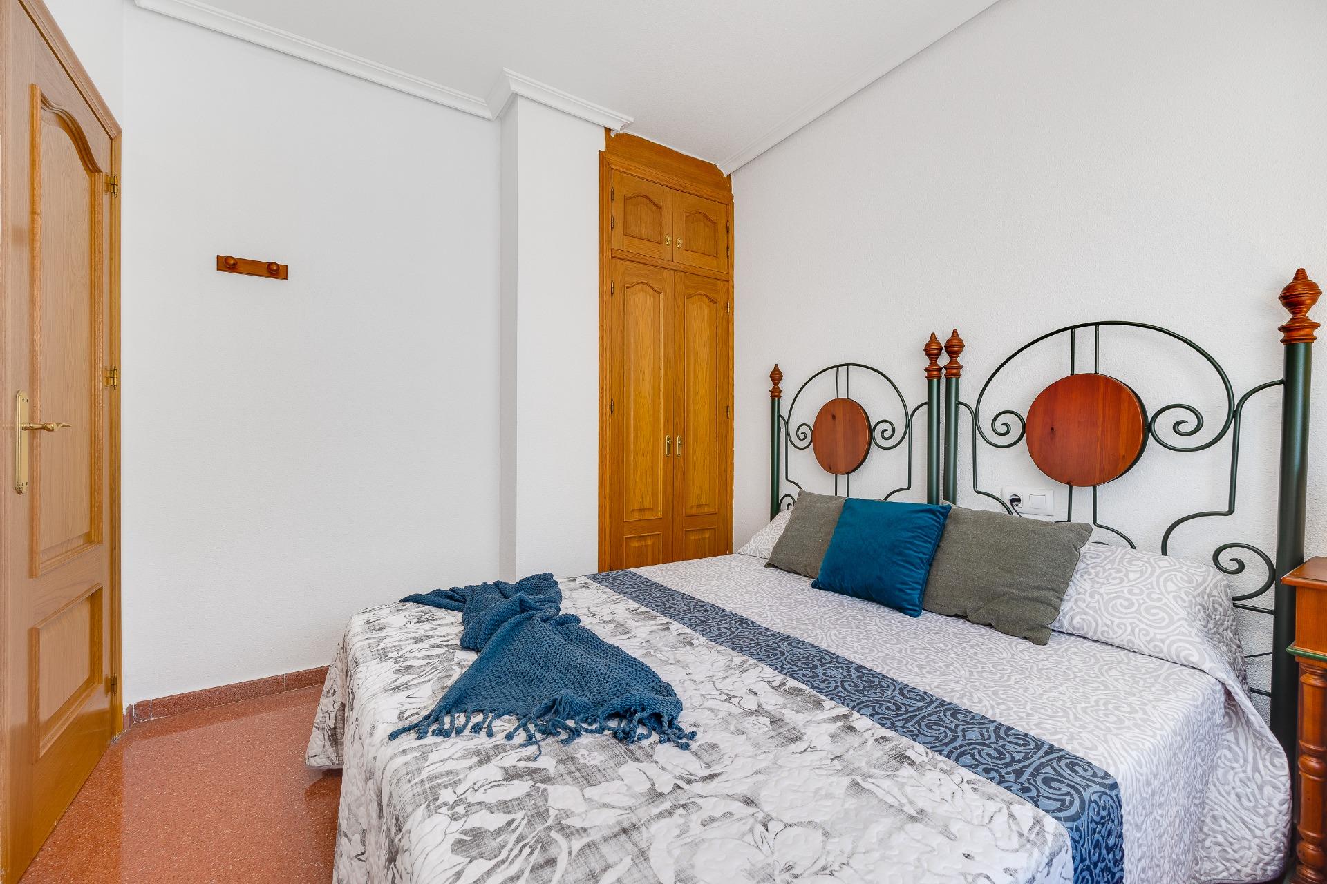 Bathroom in penthouse for sale in Torrevieja